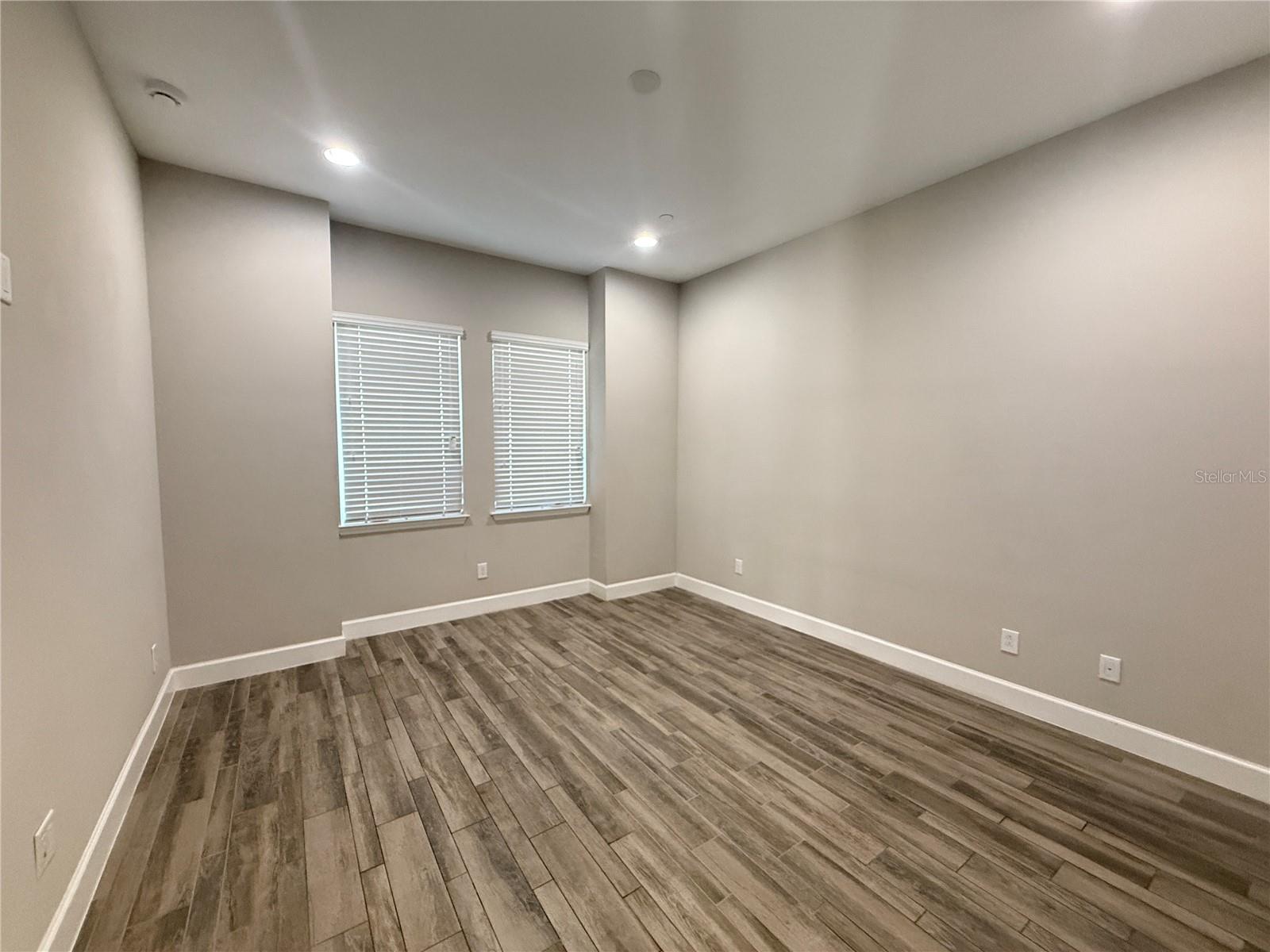 Image 10 of 19 For 13877 Maskawa Avenue