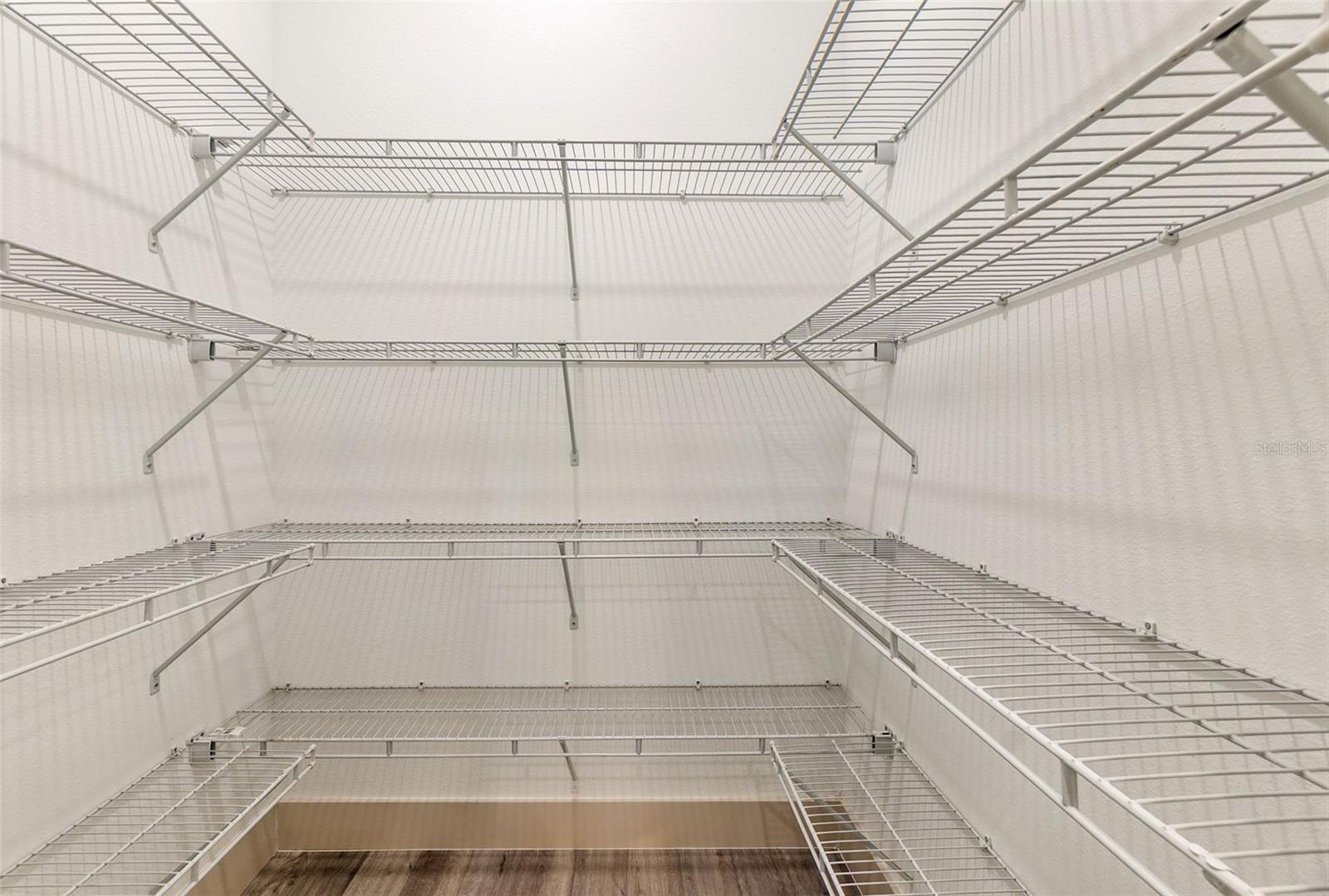 Image 10 of 20 For 23368 Mayville Avenue