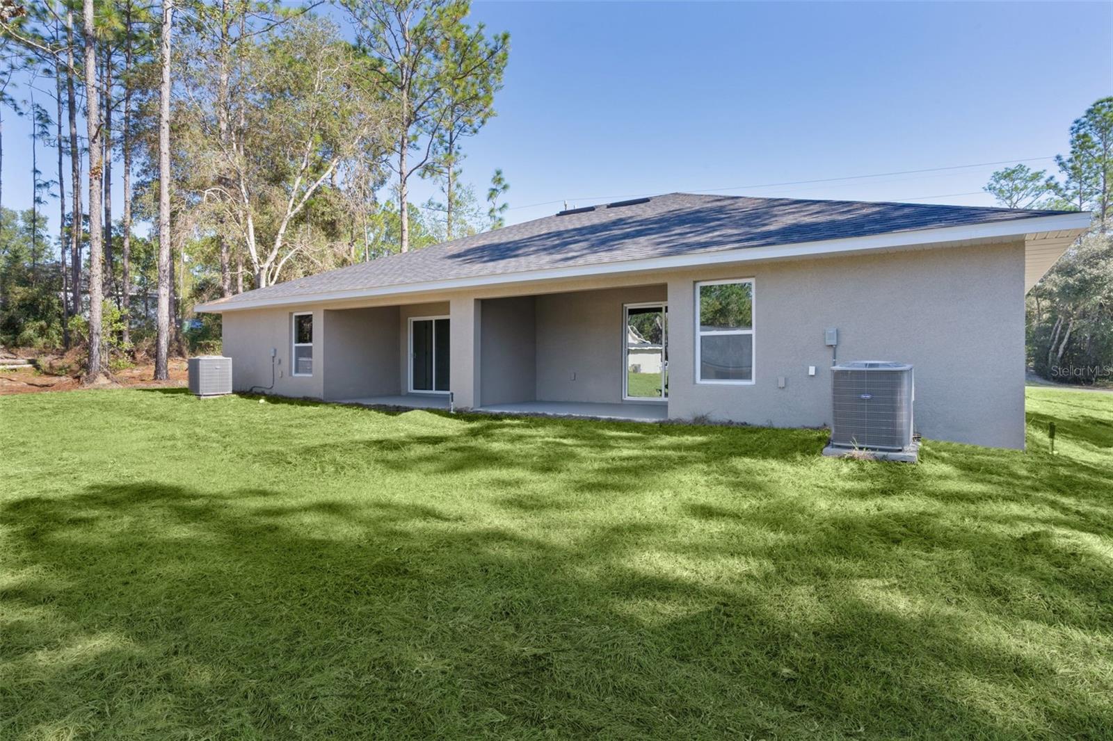 Listing photo id 25 for 9170 Travis Drive