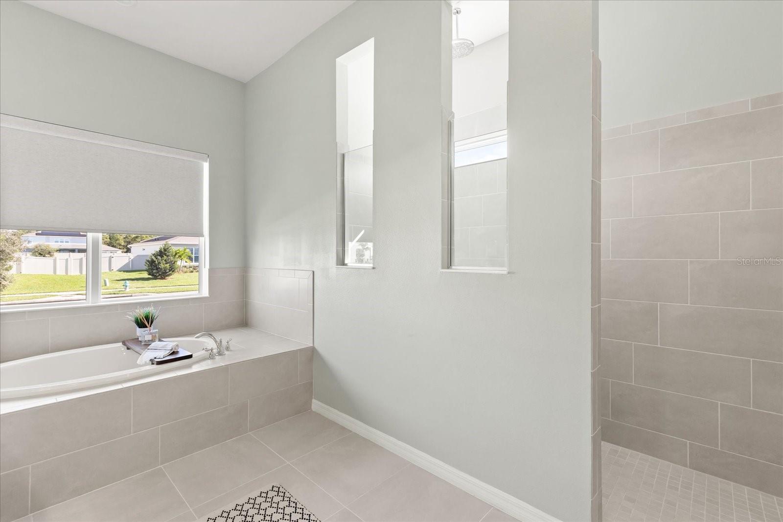 Image 30 of 76 For 4536 Cutwater Drive