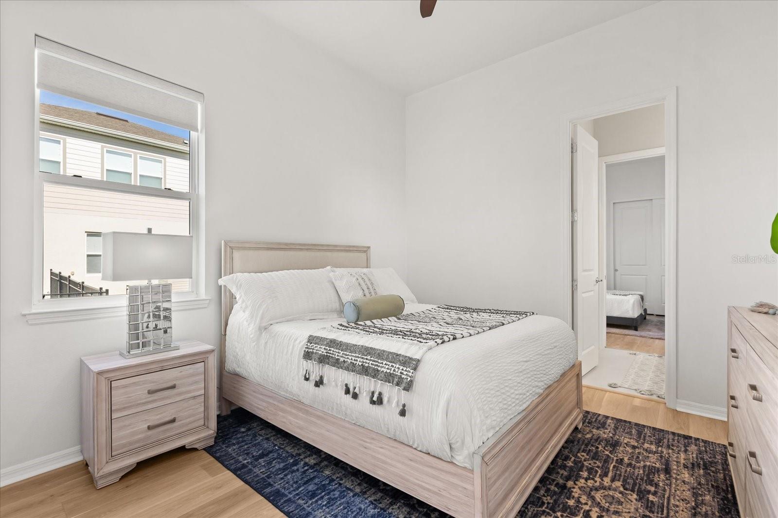 Image 35 of 76 For 4536 Cutwater Drive