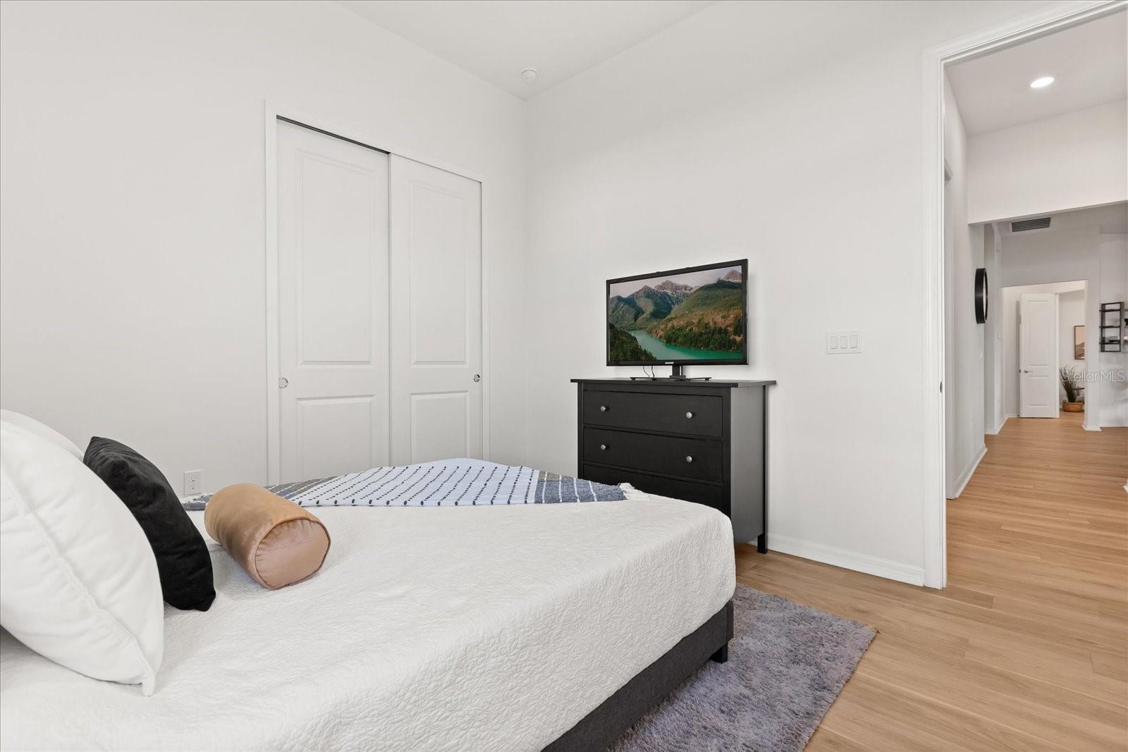 Image 39 of 76 For 4536 Cutwater Drive