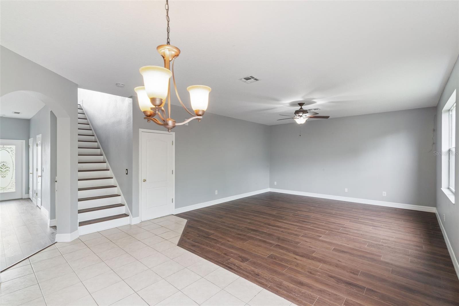 Image 12 of 48 For 5768 Los Palma Vista Drive