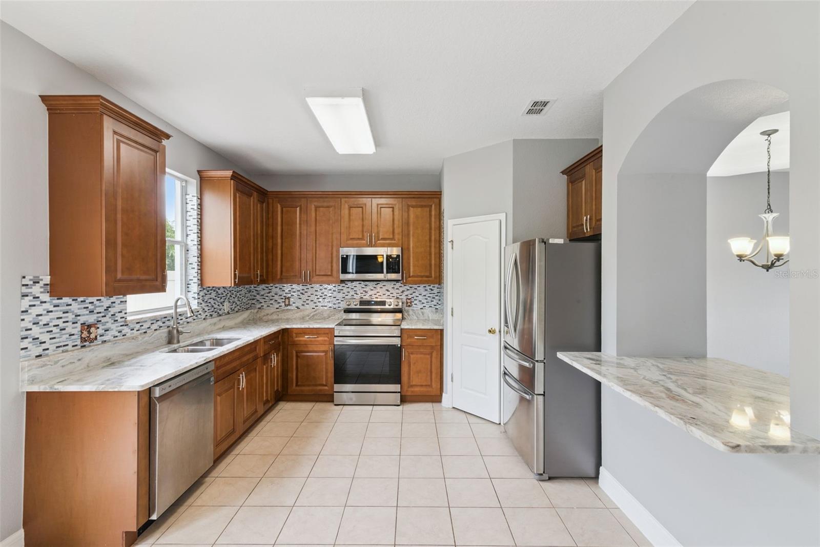 Image 20 of 48 For 5768 Los Palma Vista Drive