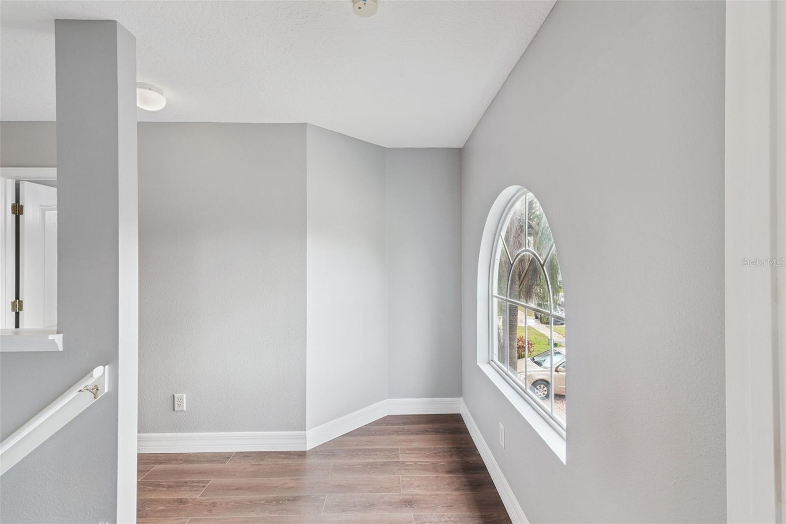 Image 23 of 48 For 5768 Los Palma Vista Drive