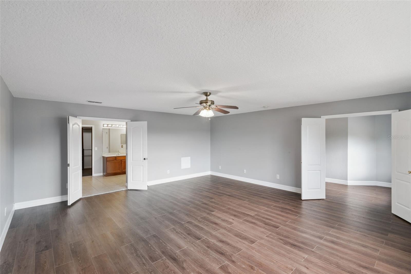 Image 28 of 48 For 5768 Los Palma Vista Drive