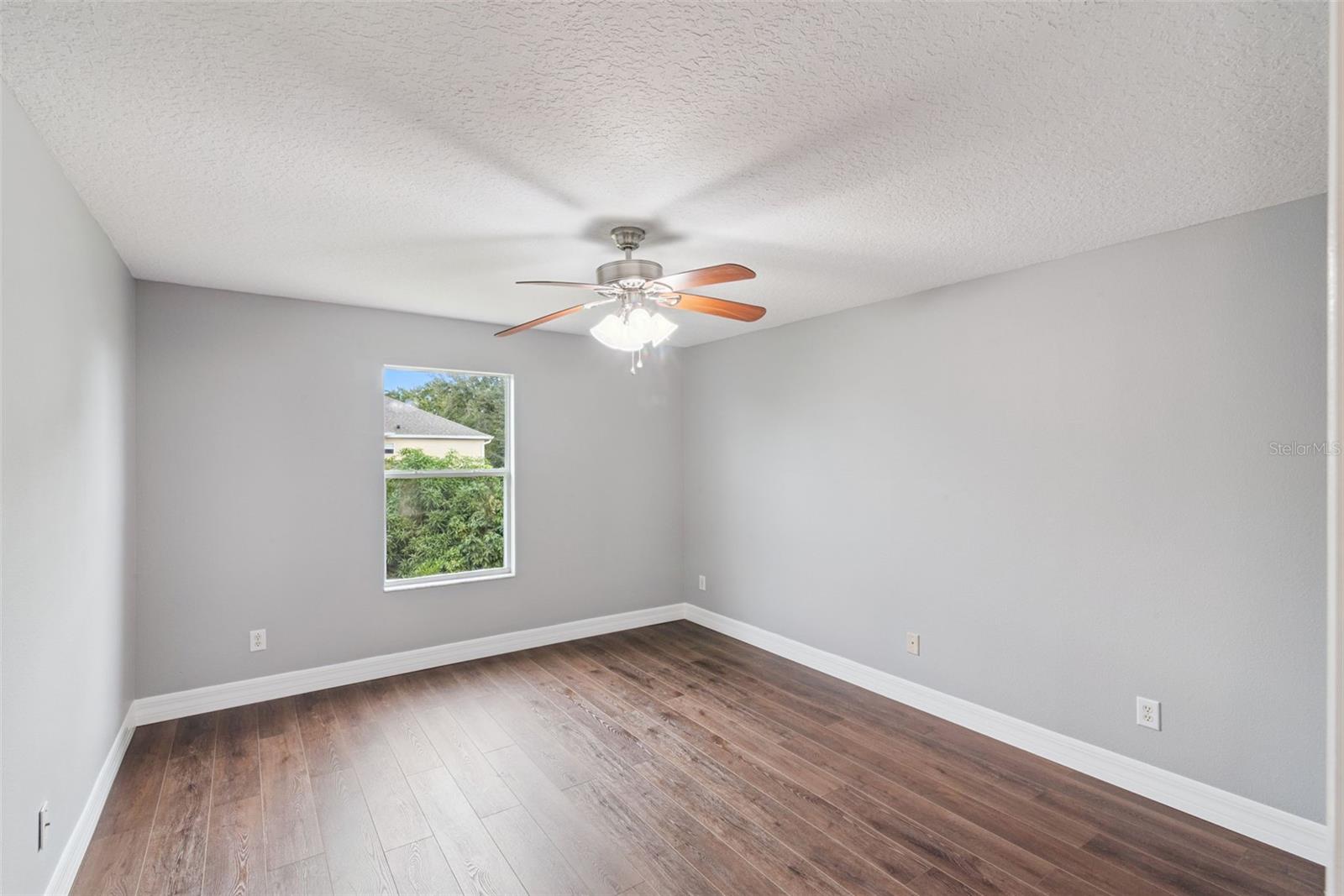 Image 38 of 48 For 5768 Los Palma Vista Drive