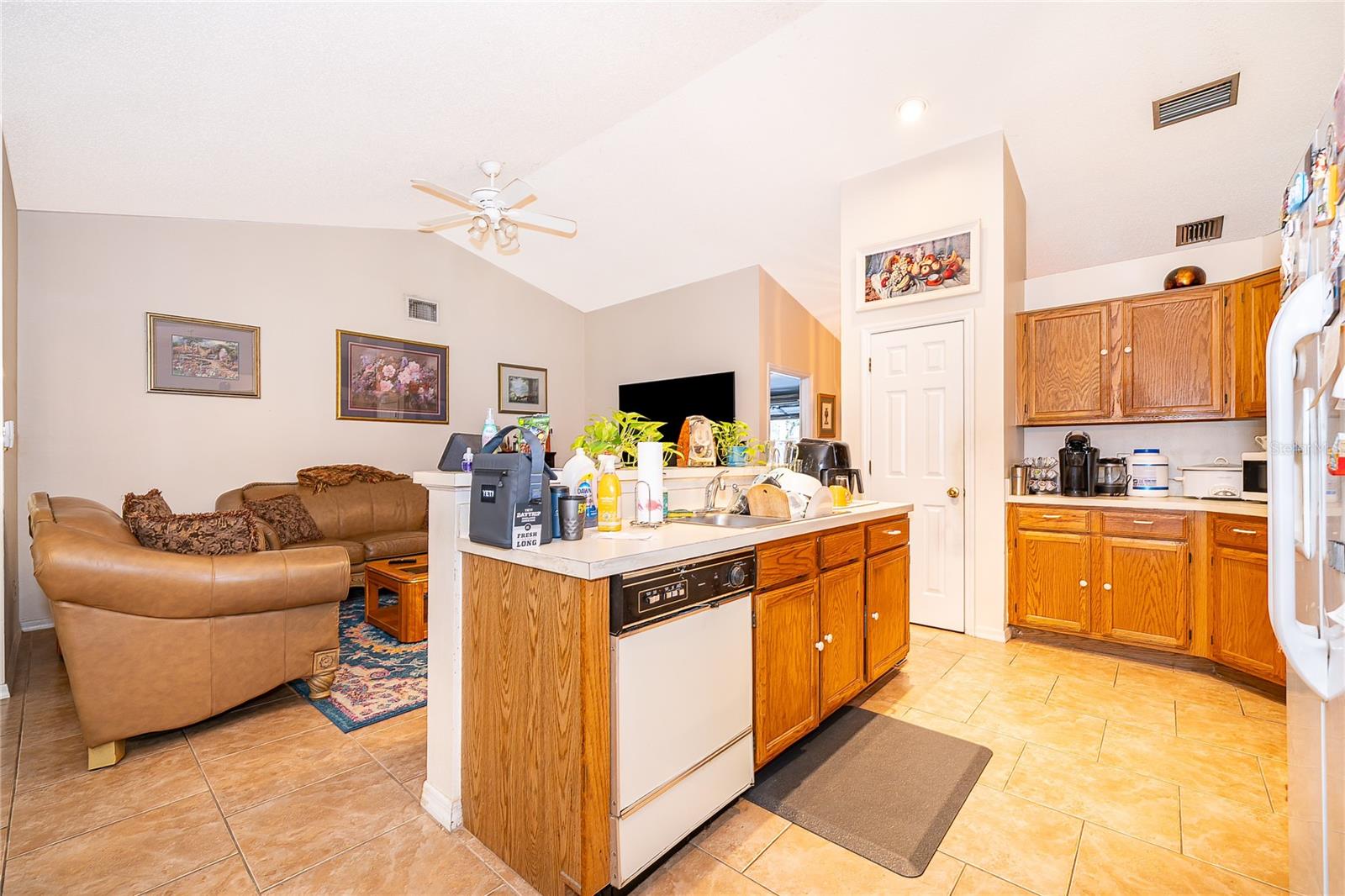 Image 9 of 21 For 523 Sundown Trail