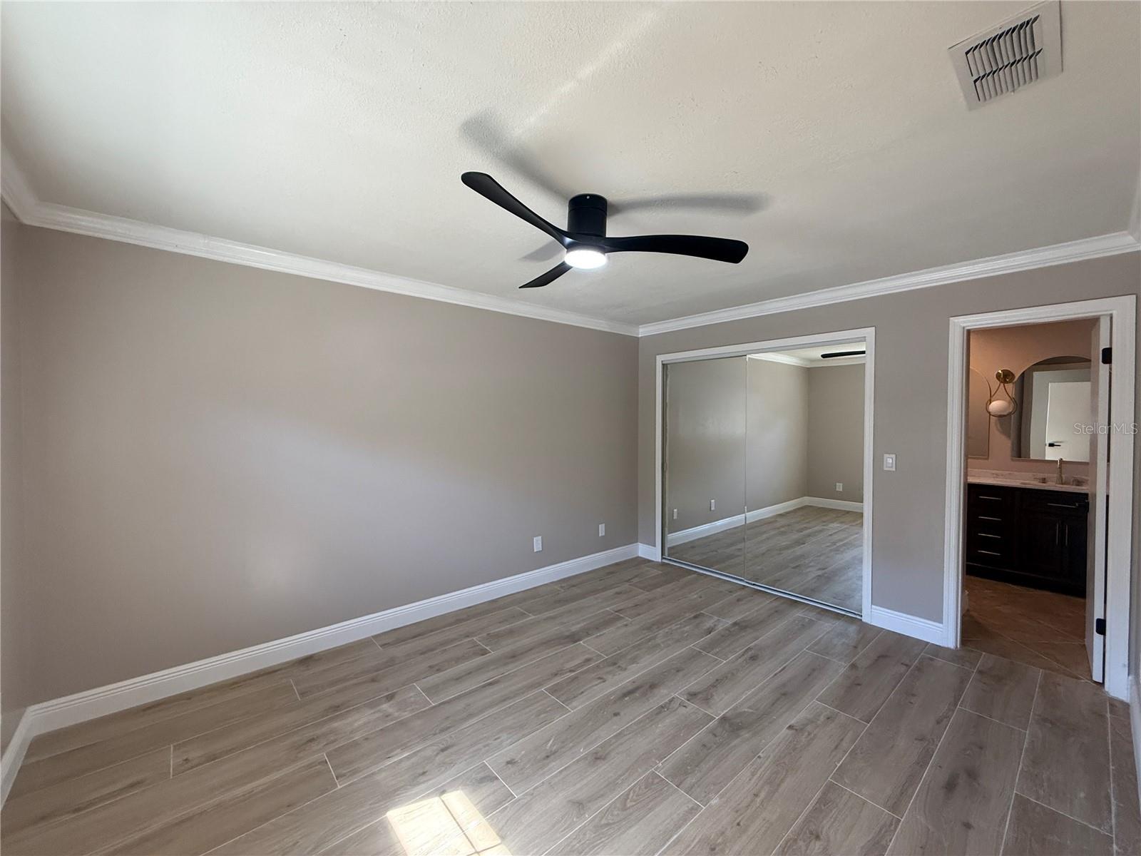 Image 12 of 22 For 1041 Manchester Circle