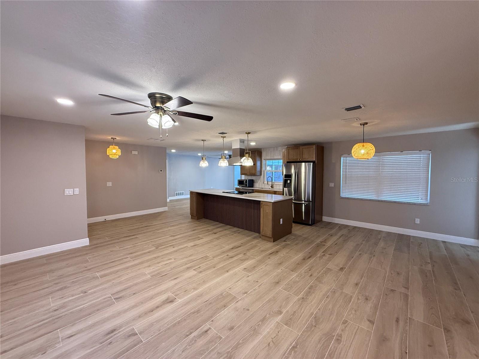 Image 7 of 22 For 1041 Manchester Circle