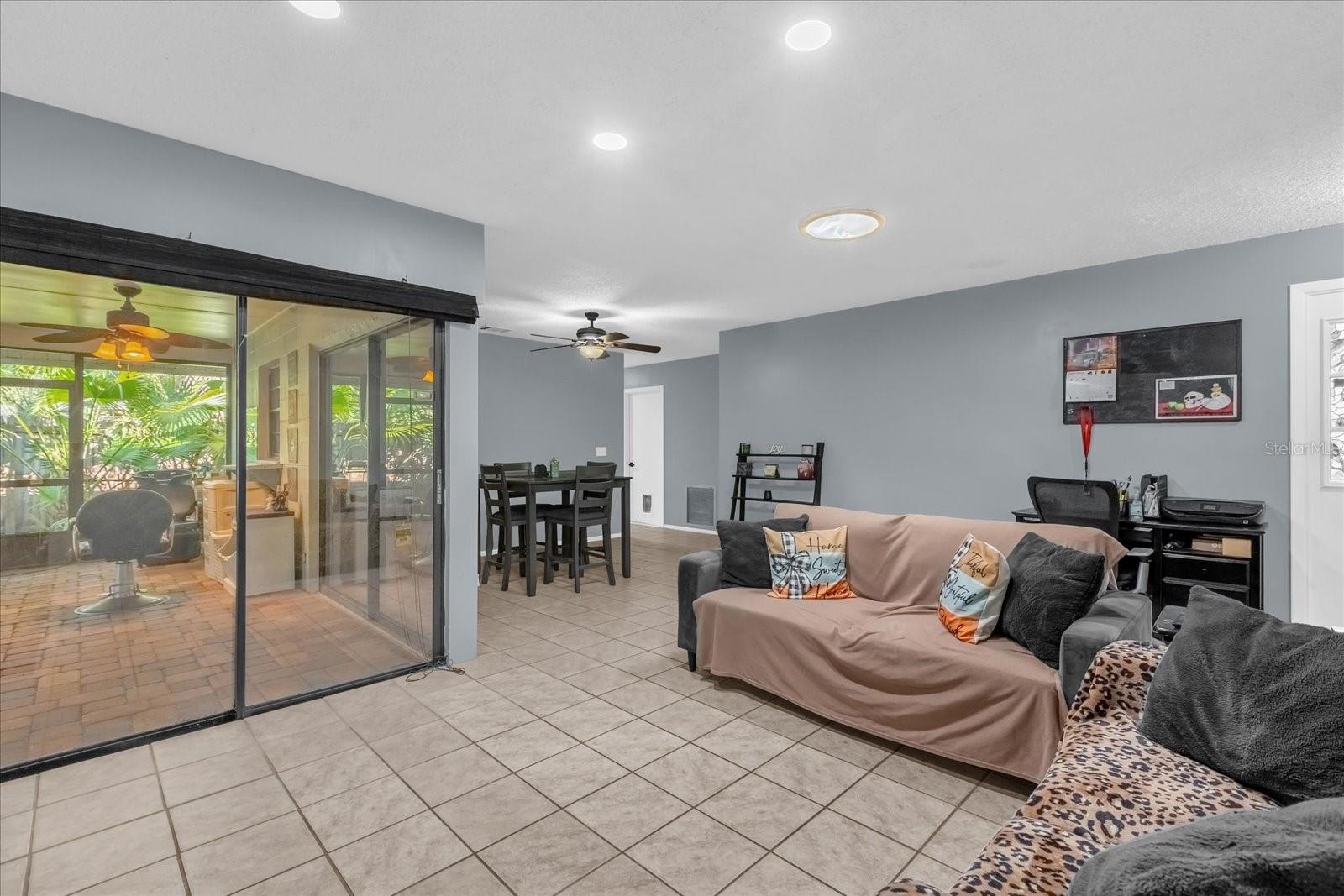 Image 5 of 55 For 2891 Sunbranch Drive