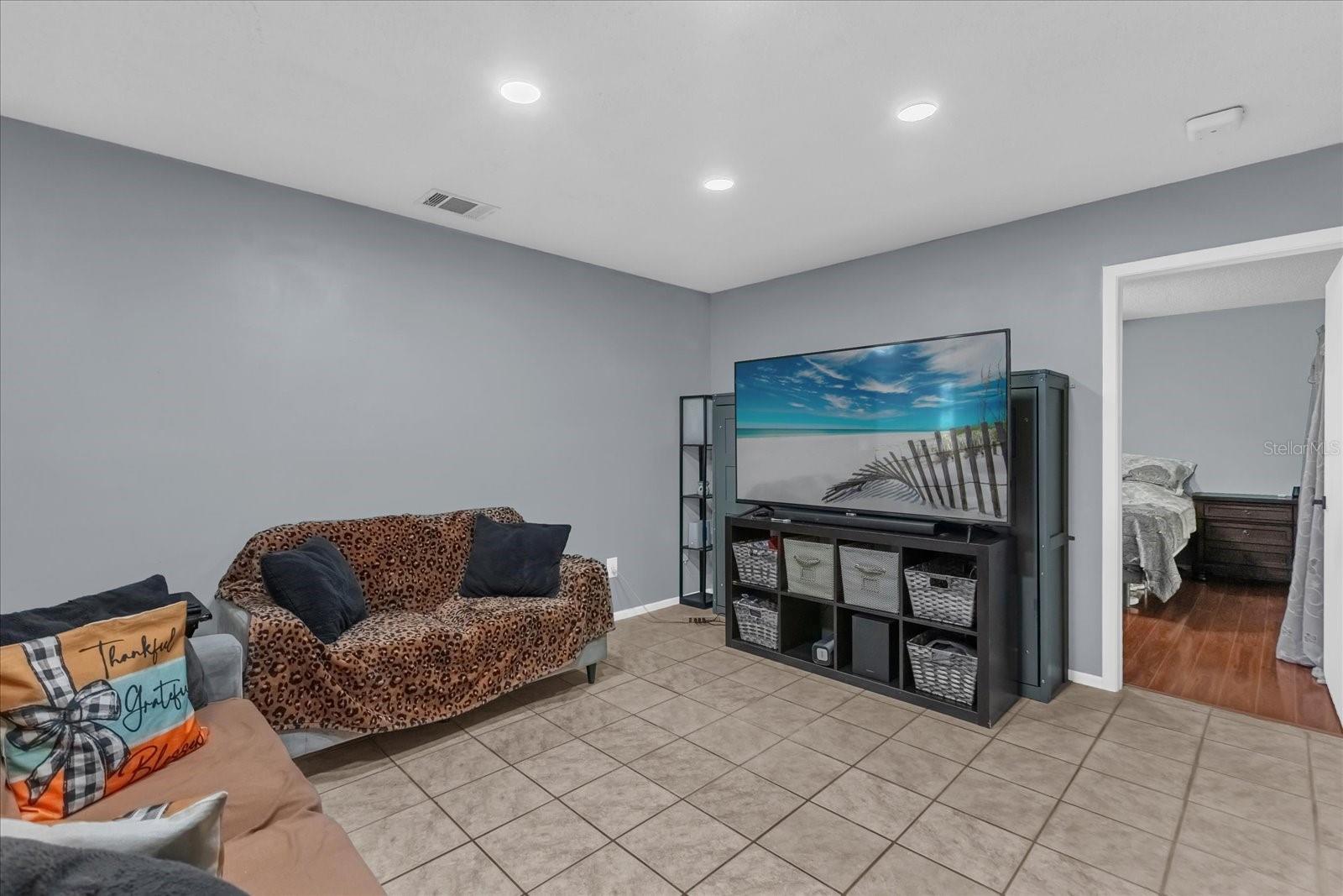 Image 6 of 55 For 2891 Sunbranch Drive