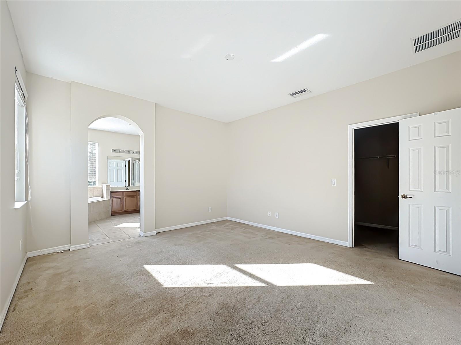 Image 39 of 50 For 9157 Leeland Archer Boulevard