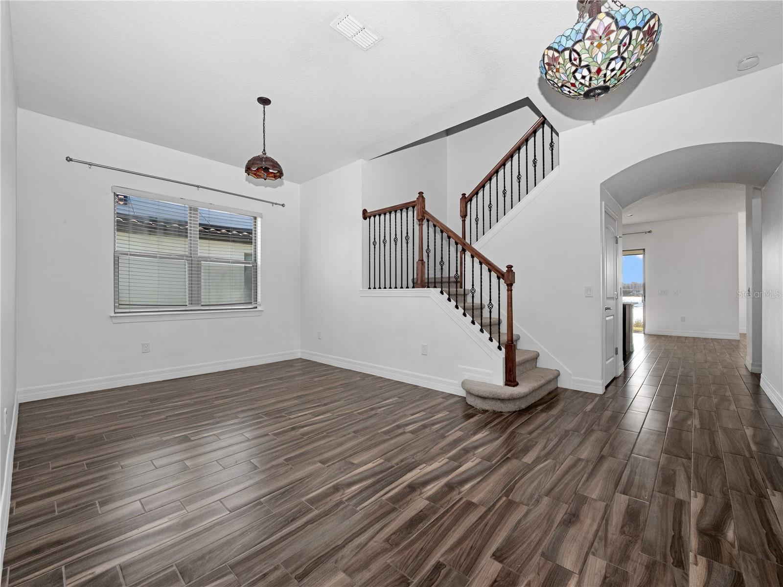 Image 13 of 39 For 11346 Lemon Lake Boulevard