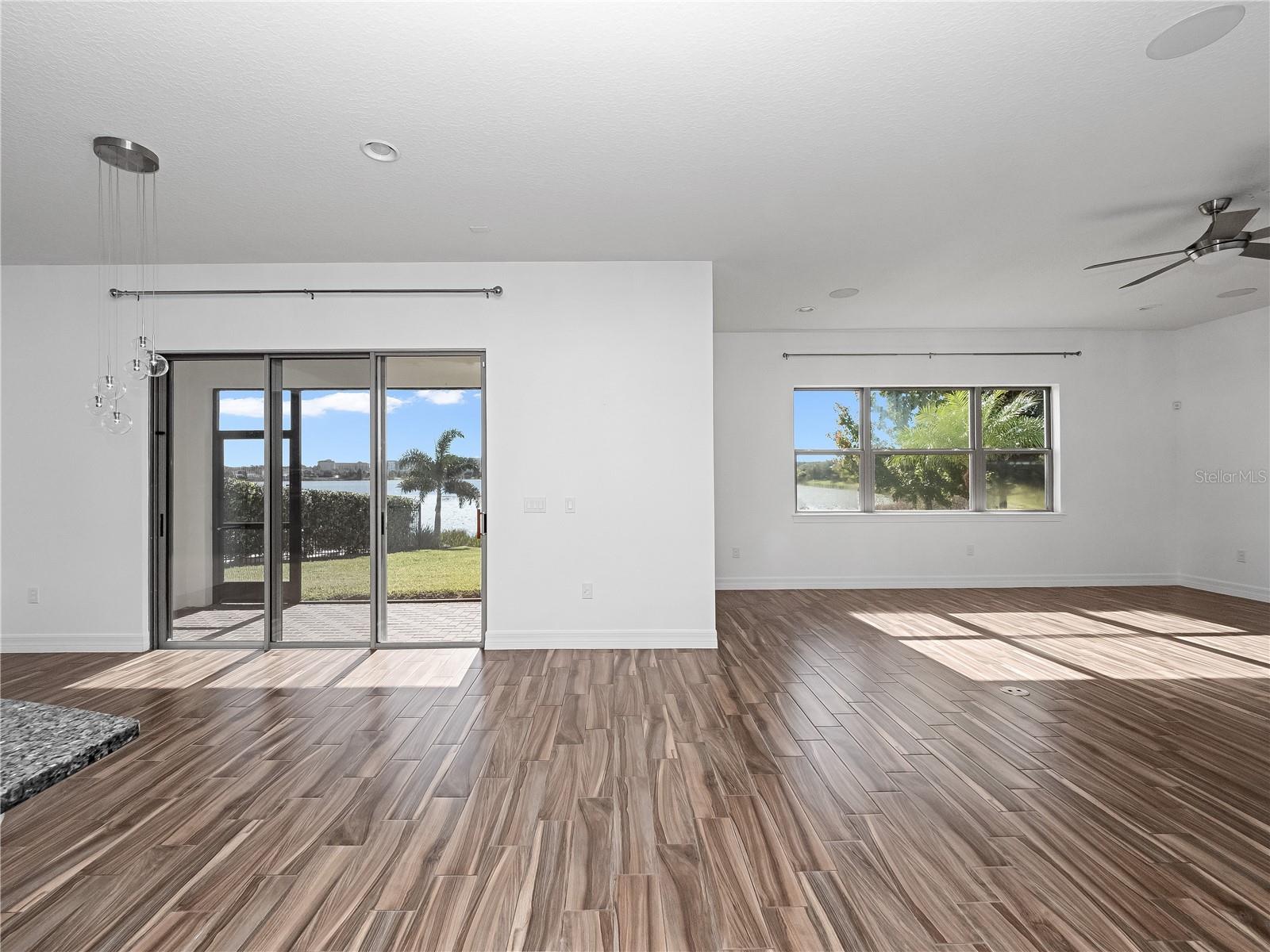 Image 16 of 39 For 11346 Lemon Lake Boulevard