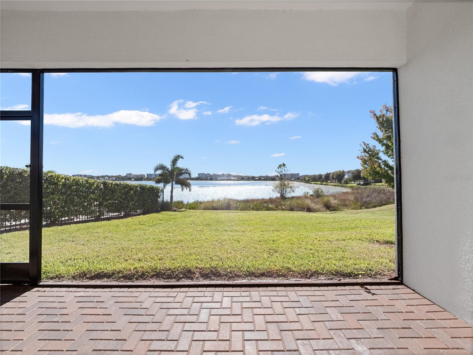 Image 21 of 39 For 11346 Lemon Lake Boulevard