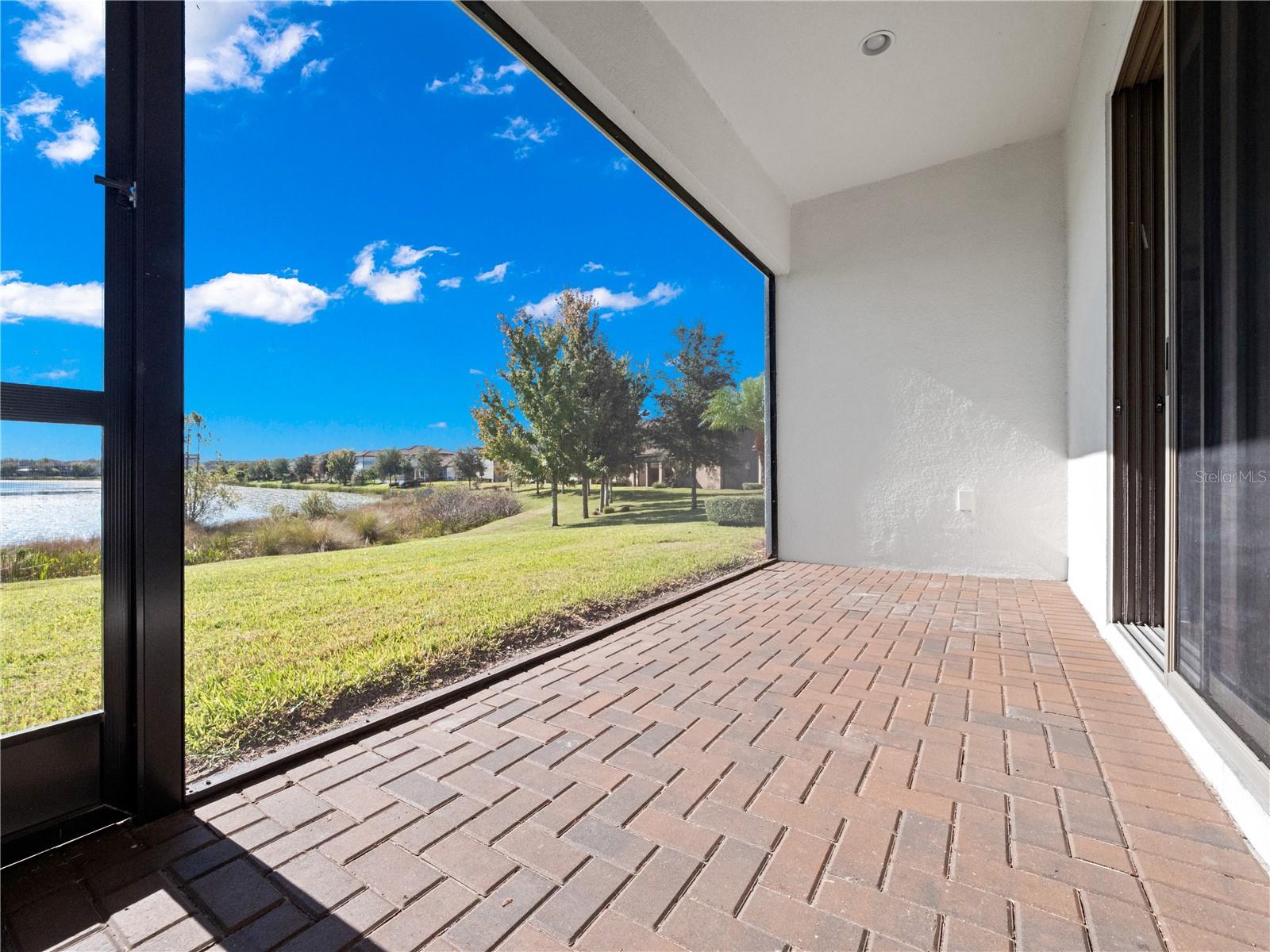 Image 23 of 39 For 11346 Lemon Lake Boulevard