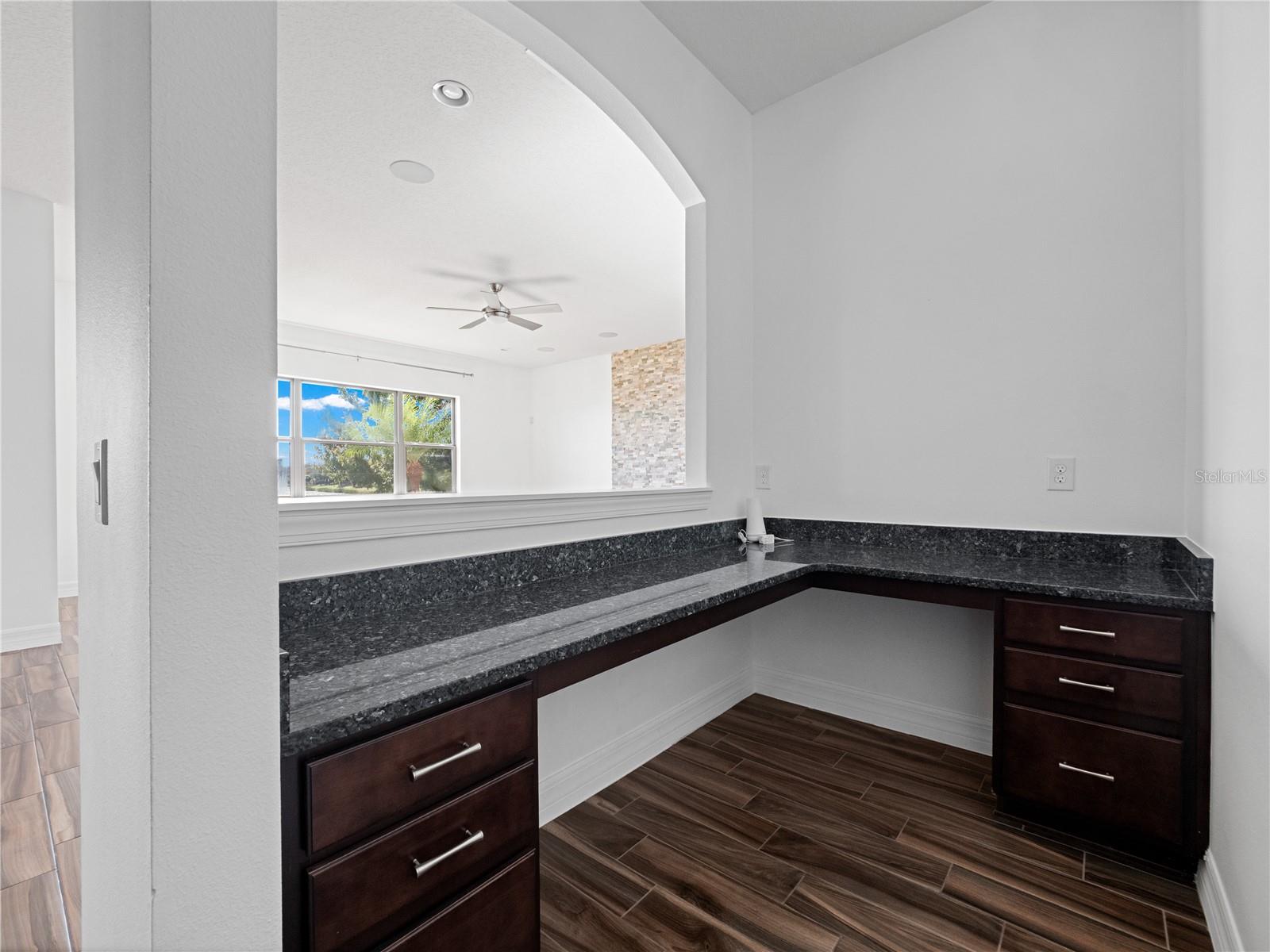 Image 24 of 39 For 11346 Lemon Lake Boulevard