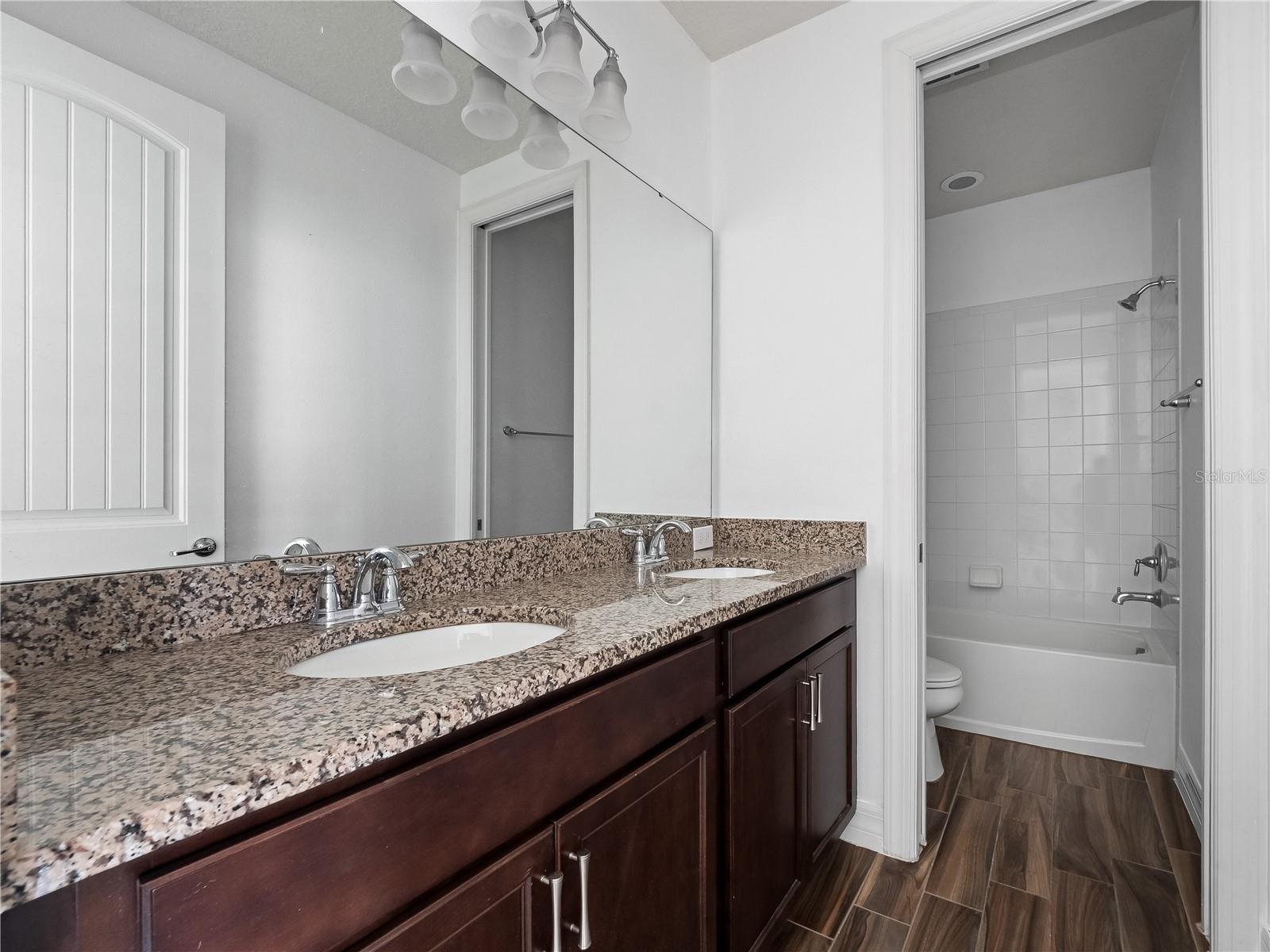 Image 36 of 39 For 11346 Lemon Lake Boulevard