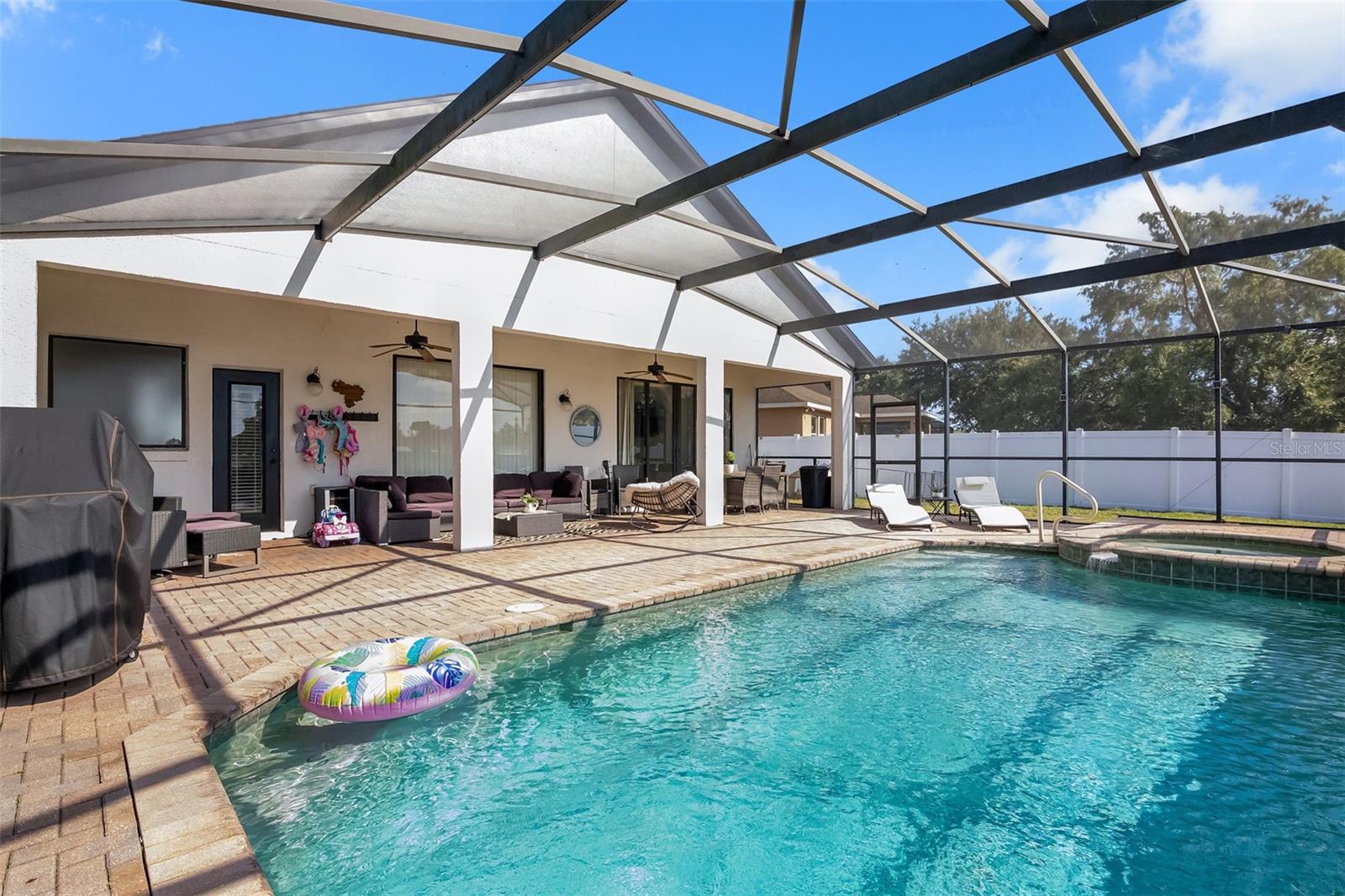 Image 23 of 27 For 907 Bridgeford Crossing Boulevard