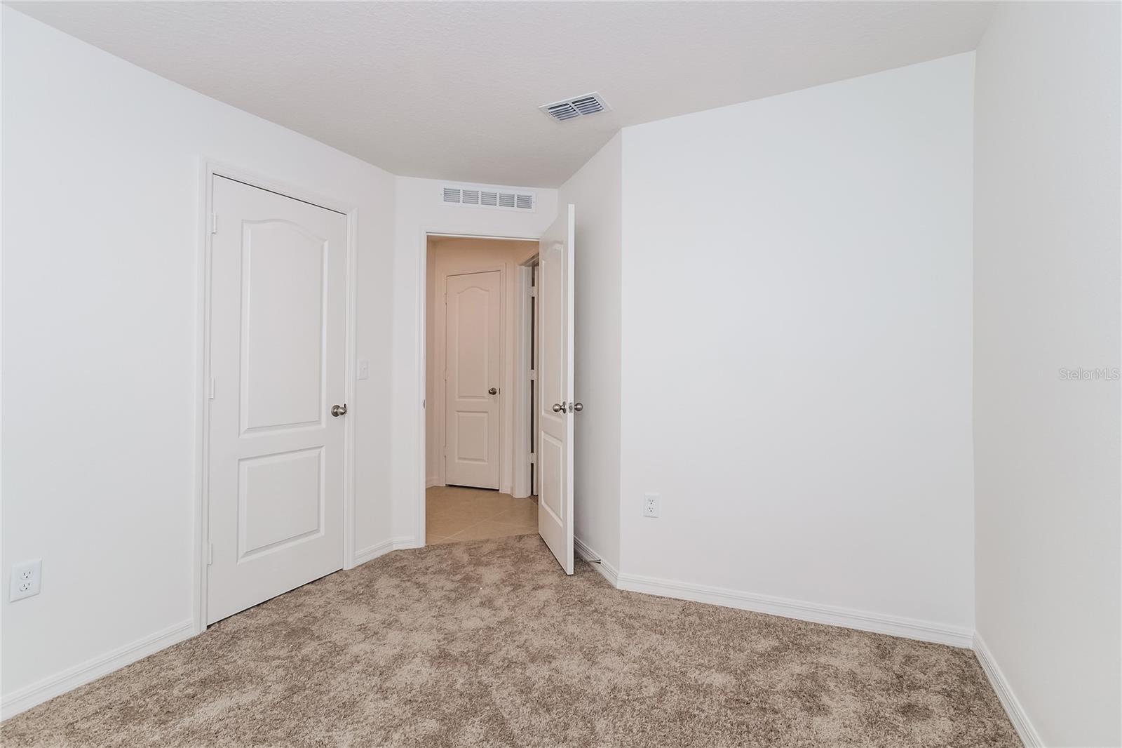 Image 11 of 16 For 1674 Hideaway Flat Street