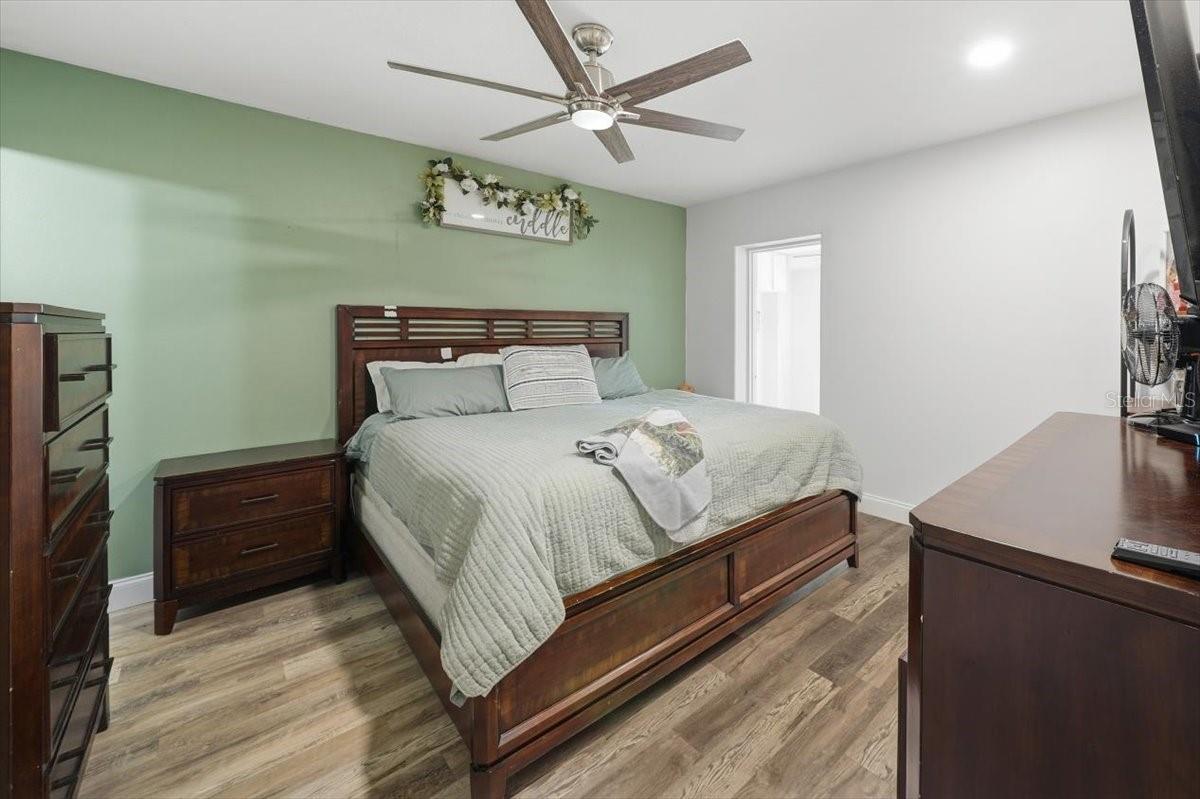 Image 10 of 36 For 1103 3rd Street