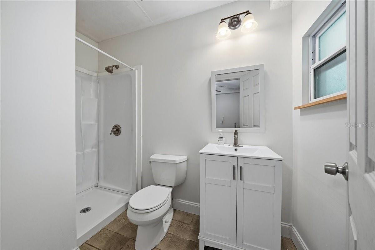 Image 13 of 36 For 1103 3rd Street