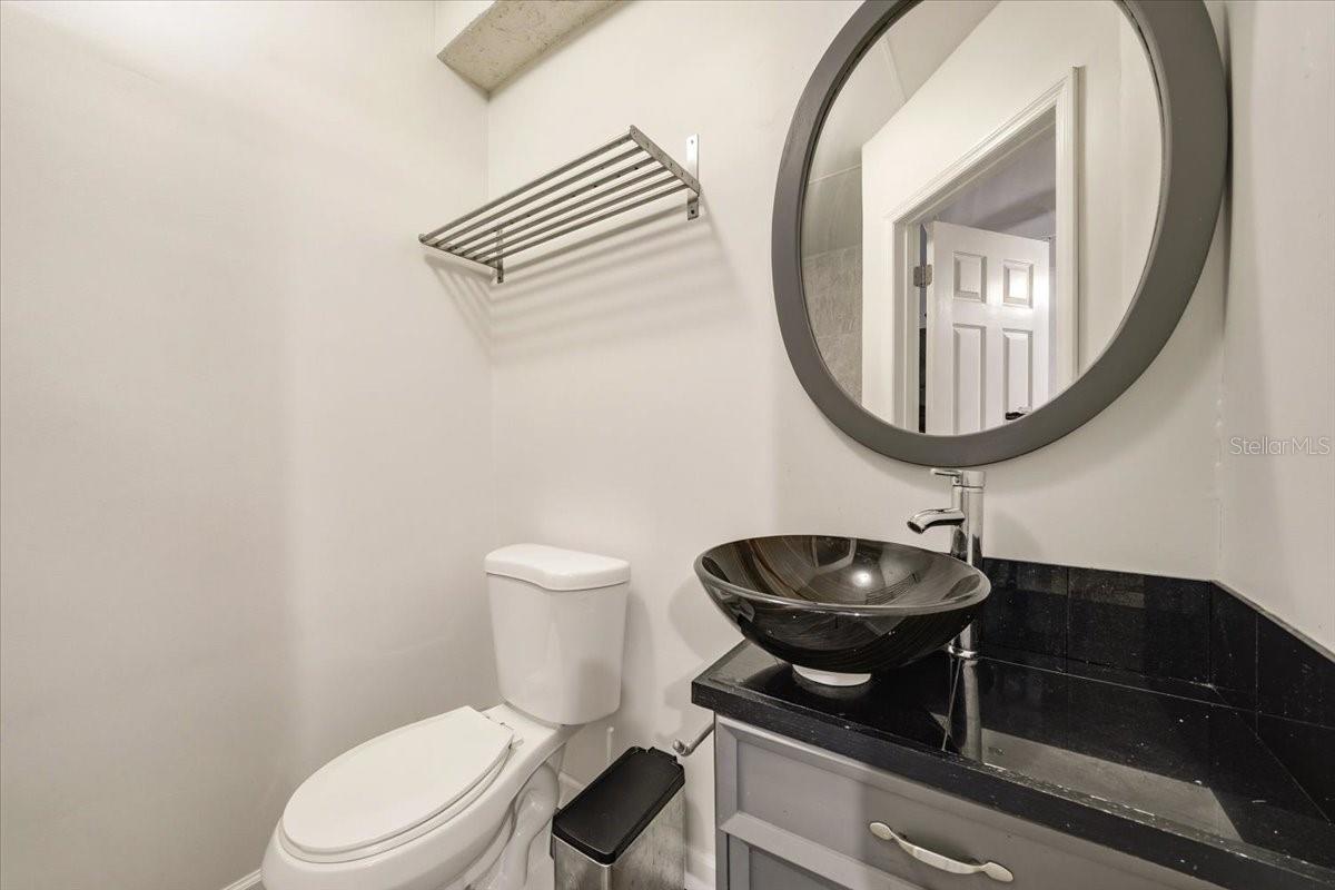 Image 15 of 36 For 1103 3rd Street