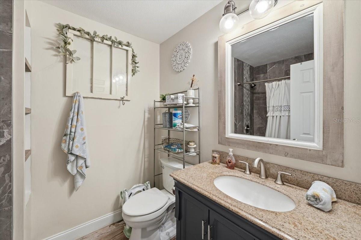 Image 16 of 36 For 1103 3rd Street