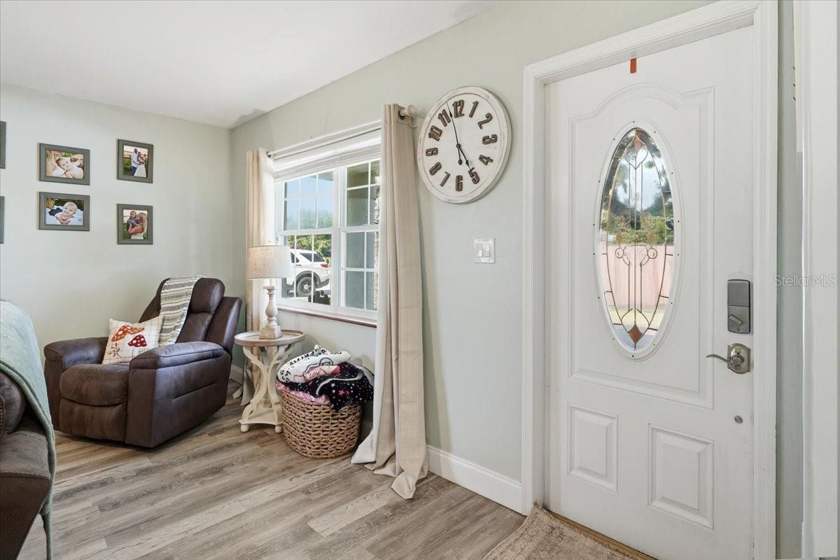 Image 3 of 36 For 1103 3rd Street