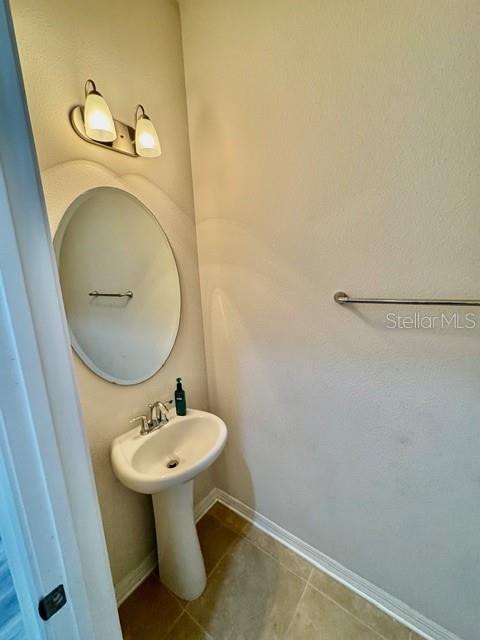 Image 23 of 37 For 10264 Henbury Street