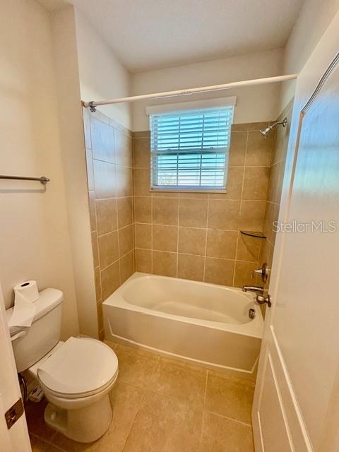 Image 32 of 37 For 10264 Henbury Street