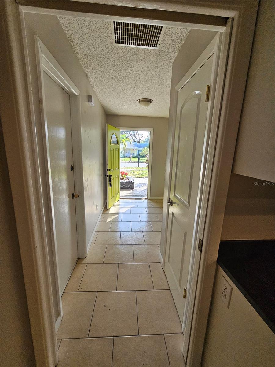 Image 15 of 15 For 4907 Barcelona Street