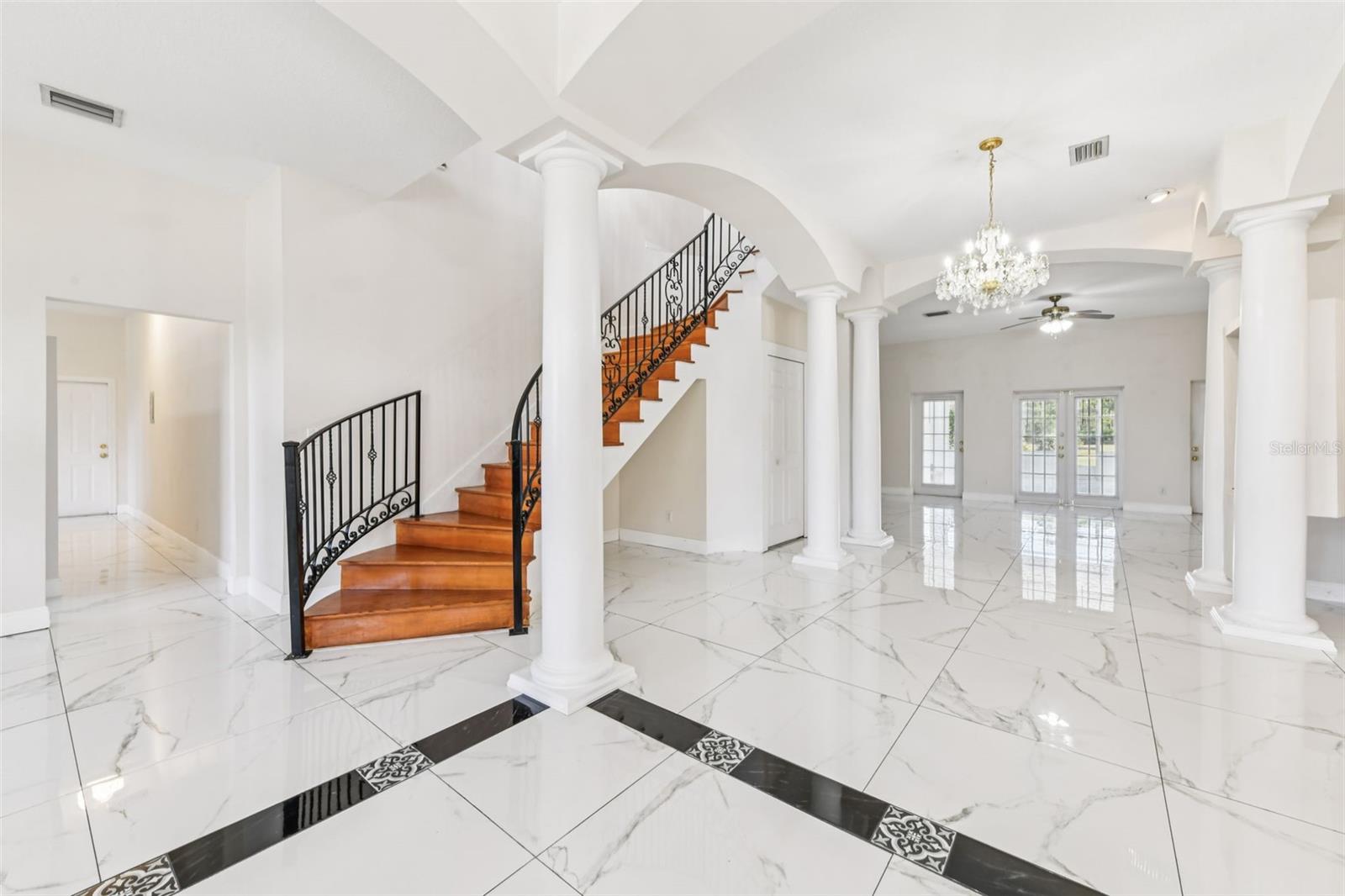 Image 6 of 49 For 6031 Bancroft Boulevard