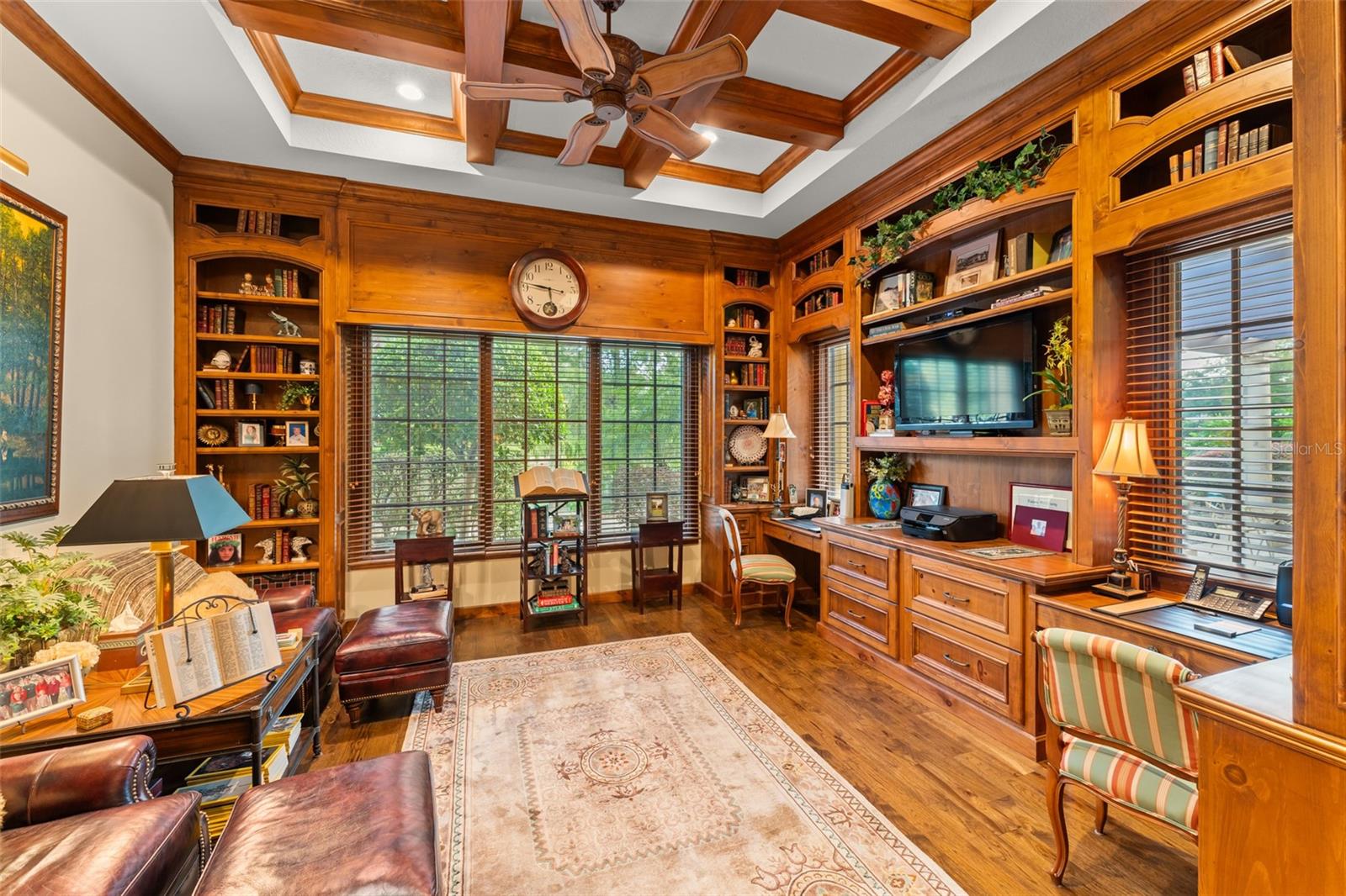 Image 31 of 67 For 4711 Joanna Garden Ct