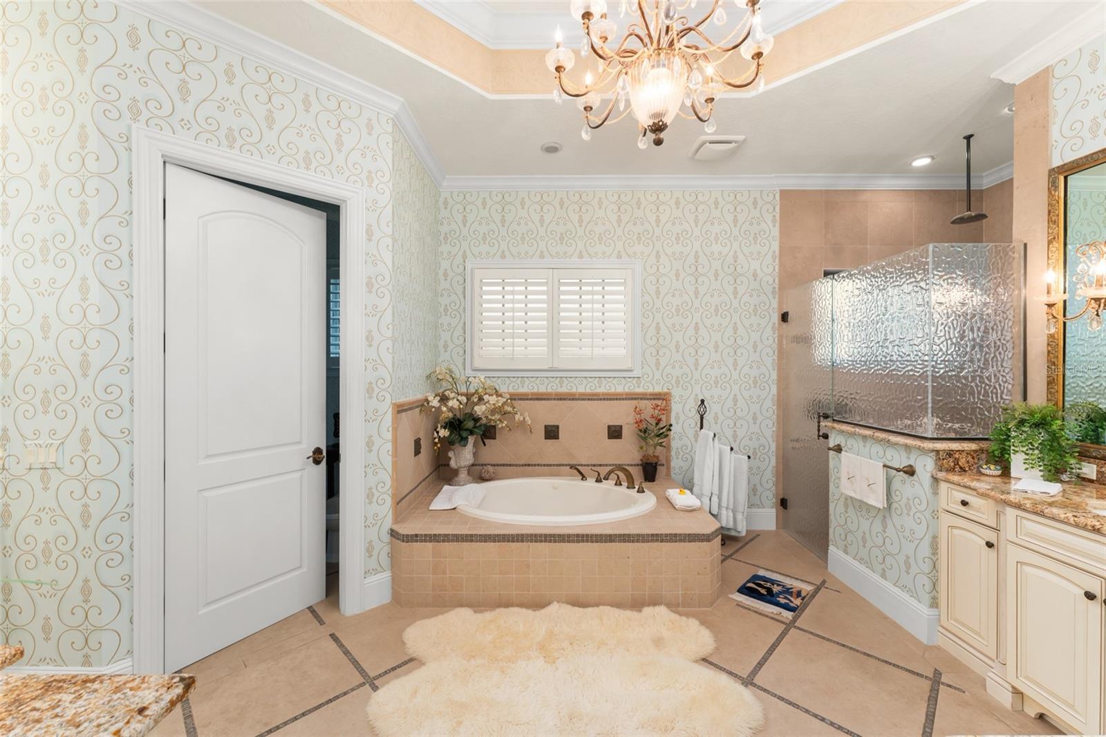 Image 37 of 67 For 4711 Joanna Garden Ct