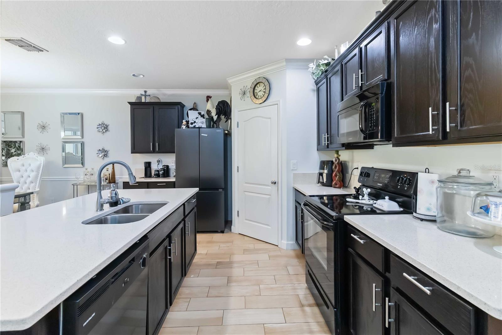 Image 14 of 42 For 3039 Sangria Street