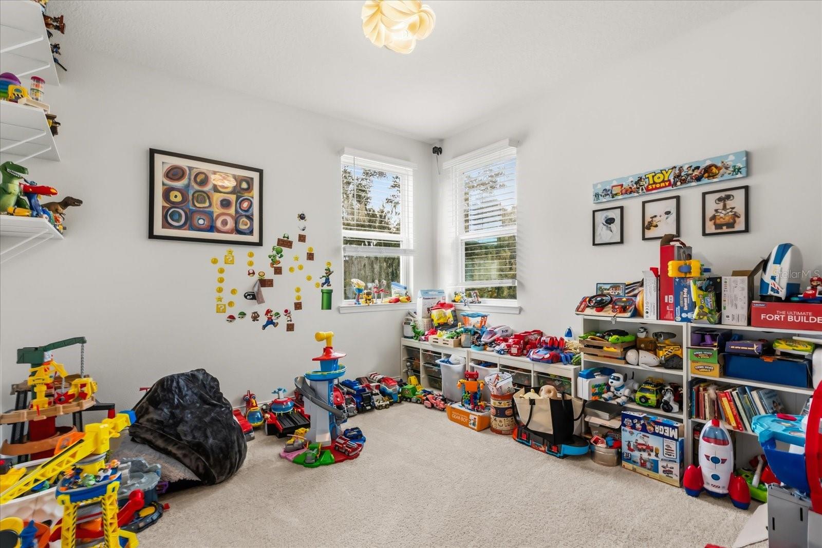 Image 38 of 70 For 639 Primrose Willow Way