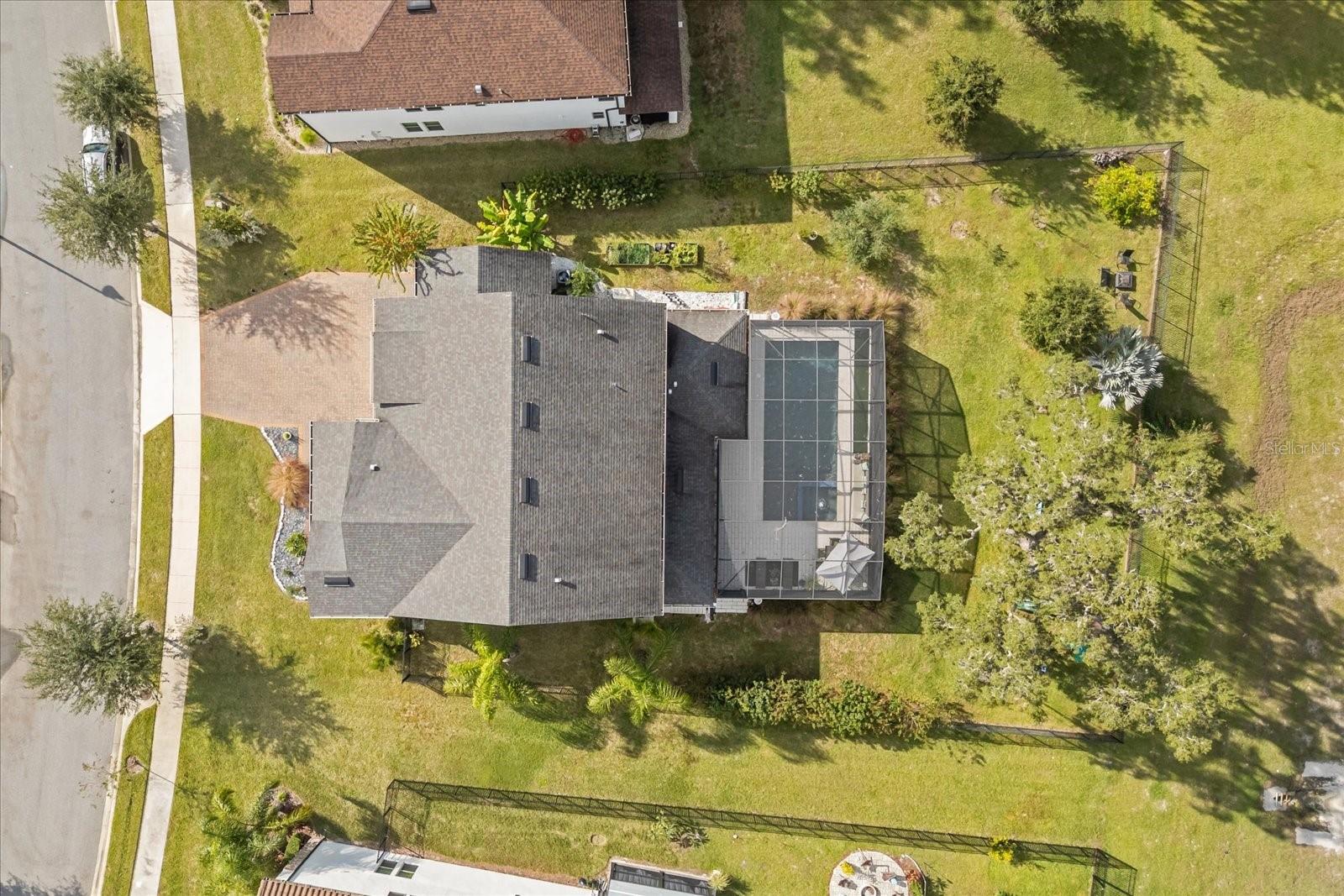 Image 64 of 70 For 639 Primrose Willow Way