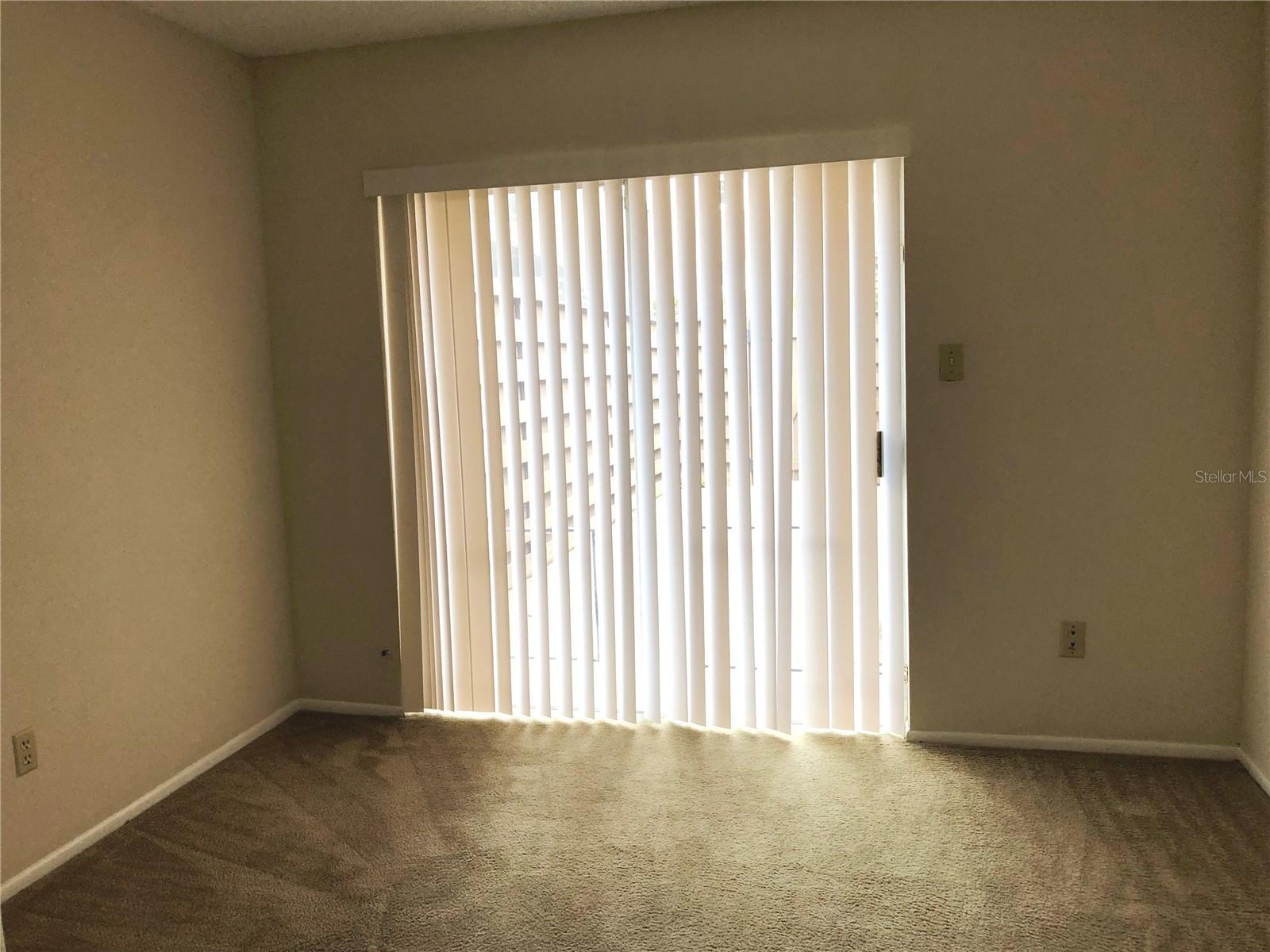 Image 12 of 15 For 806 Town Circle 156