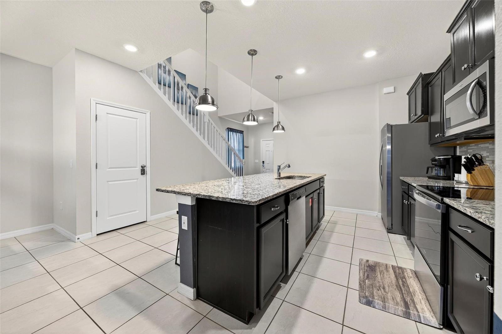 Image 11 of 90 For 3404 Lilac Way