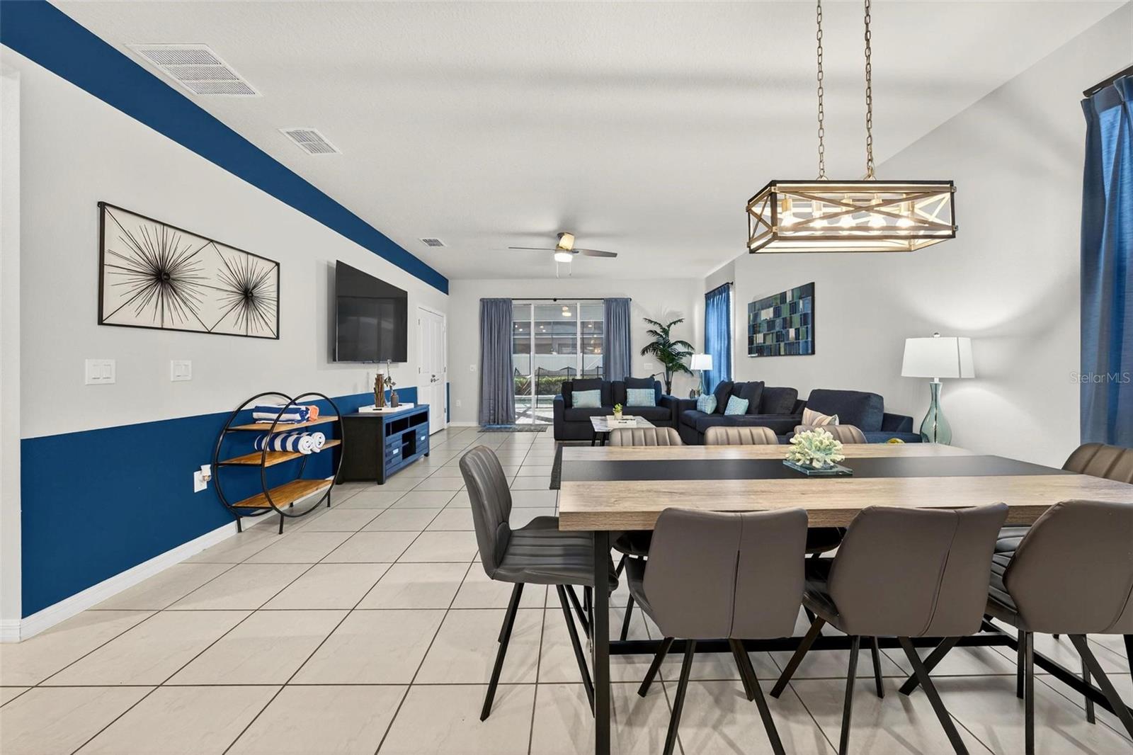 Image 14 of 90 For 3404 Lilac Way