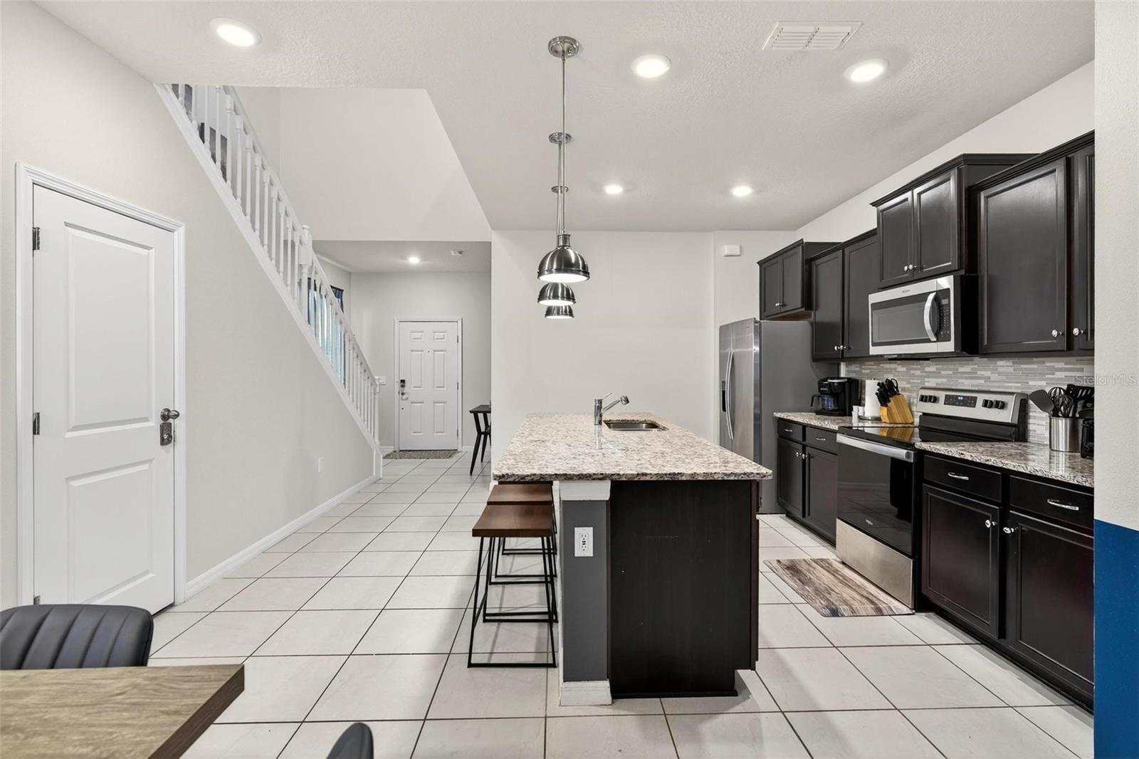 Image 20 of 90 For 3404 Lilac Way