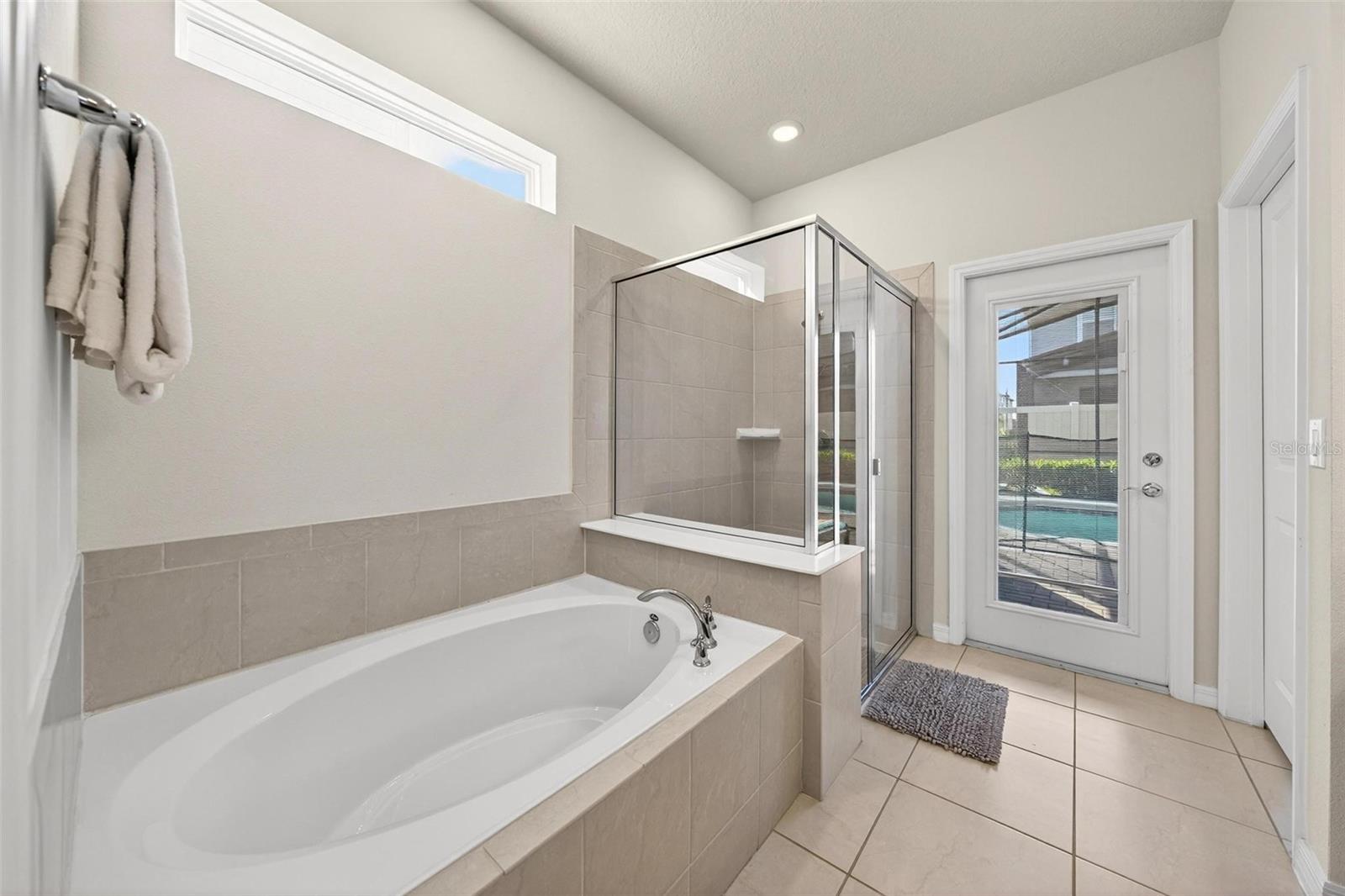 Image 27 of 90 For 3404 Lilac Way