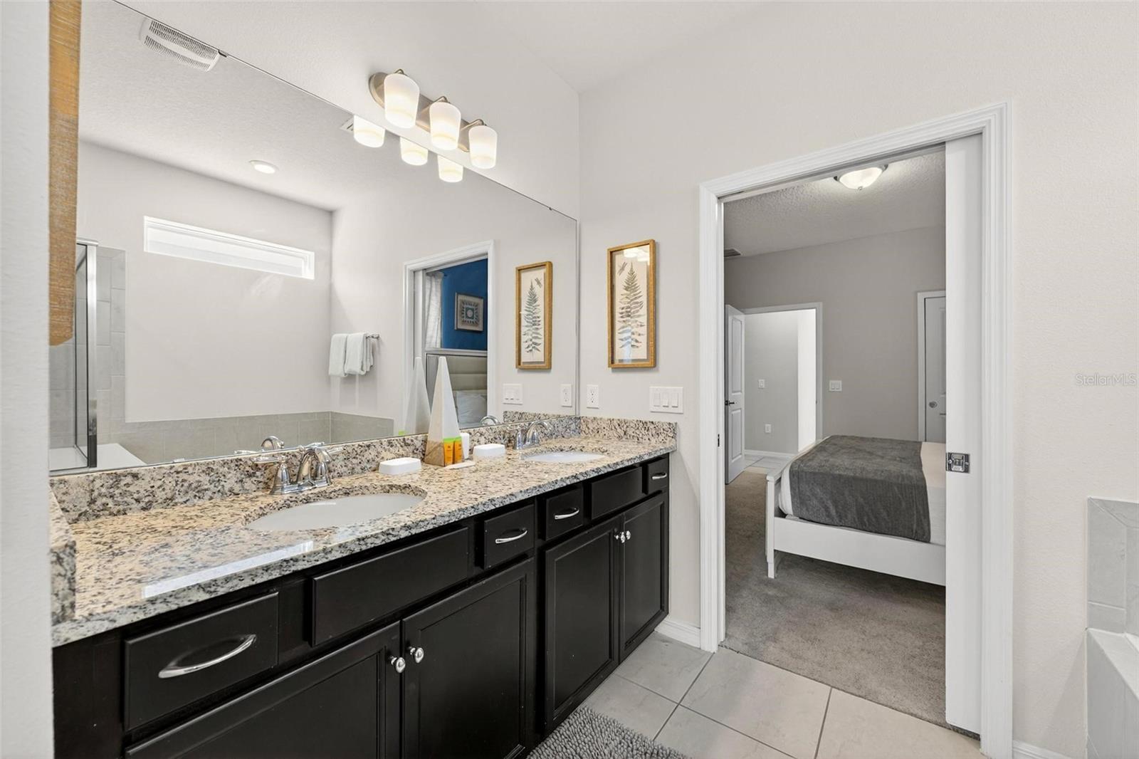 Image 29 of 90 For 3404 Lilac Way