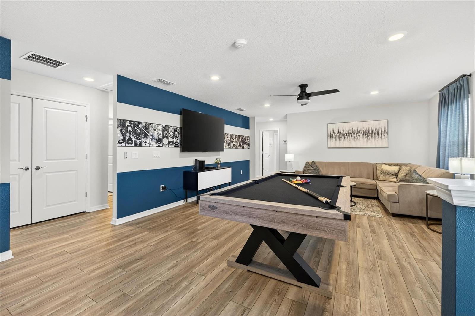 Image 37 of 90 For 3404 Lilac Way