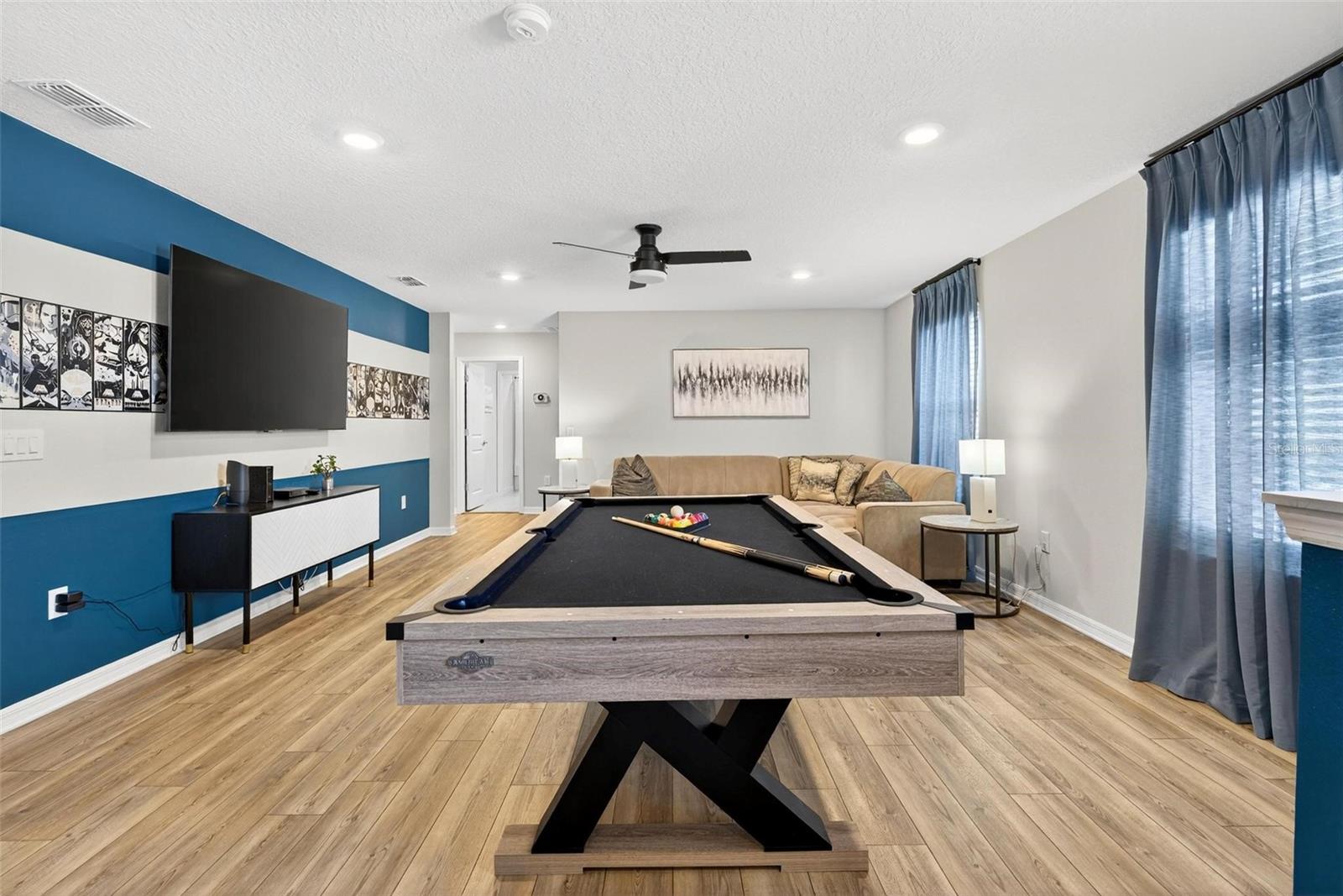 Image 42 of 90 For 3404 Lilac Way