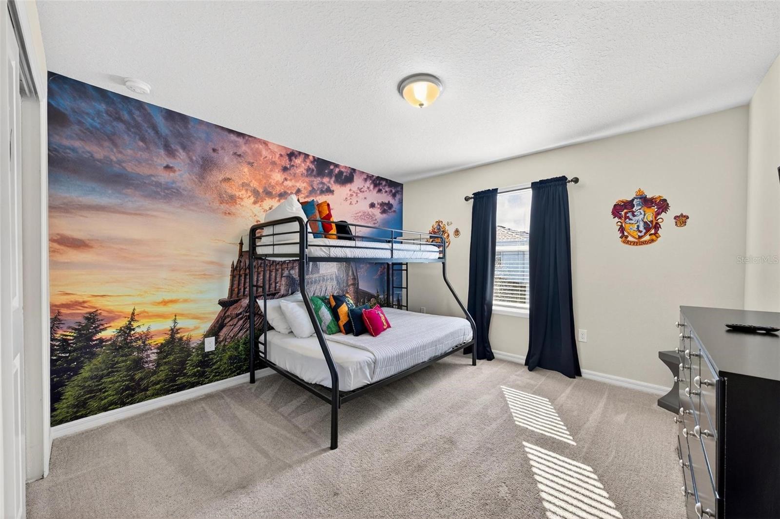 Image 60 of 90 For 3404 Lilac Way