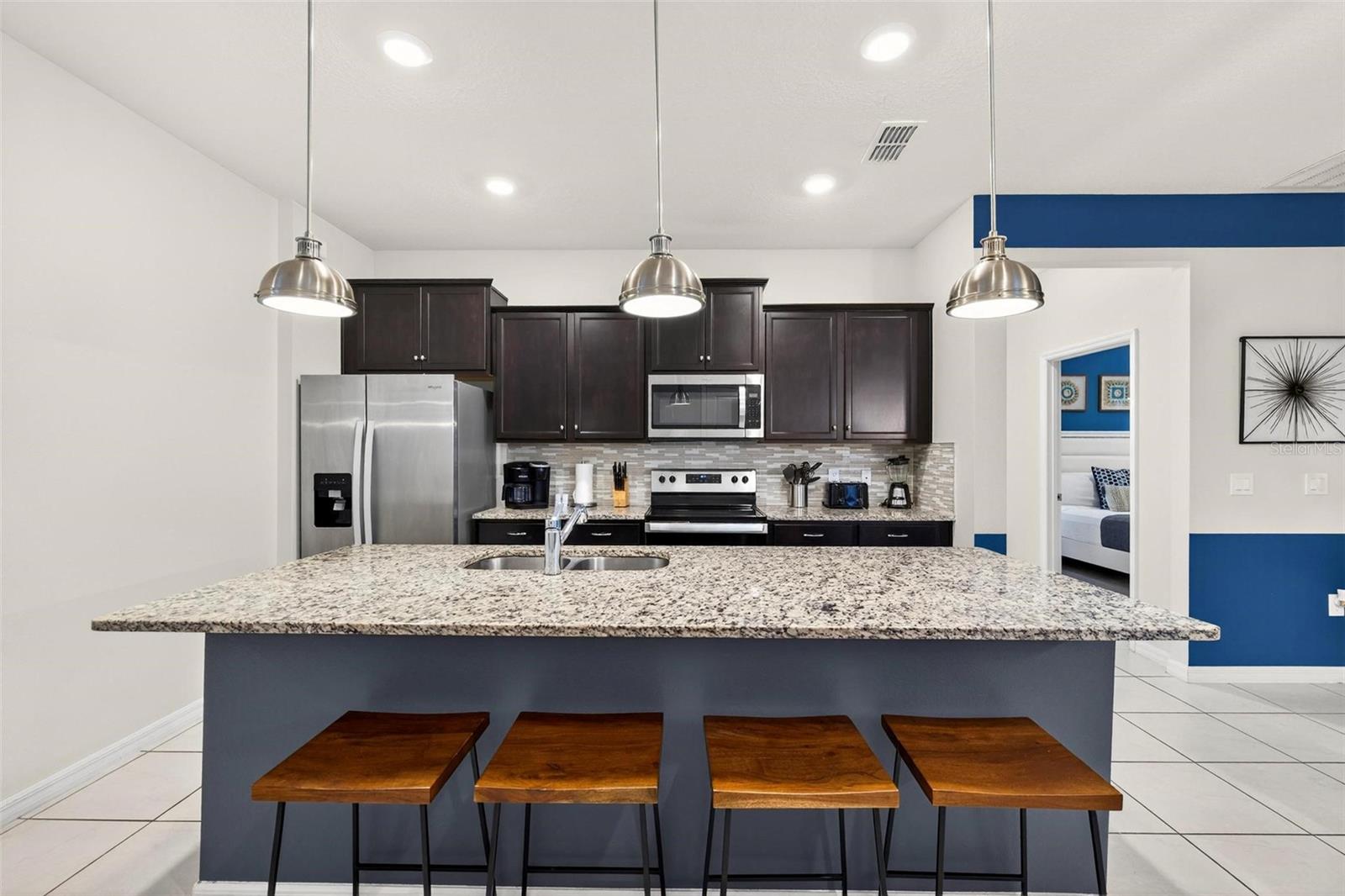 Image 8 of 90 For 3404 Lilac Way