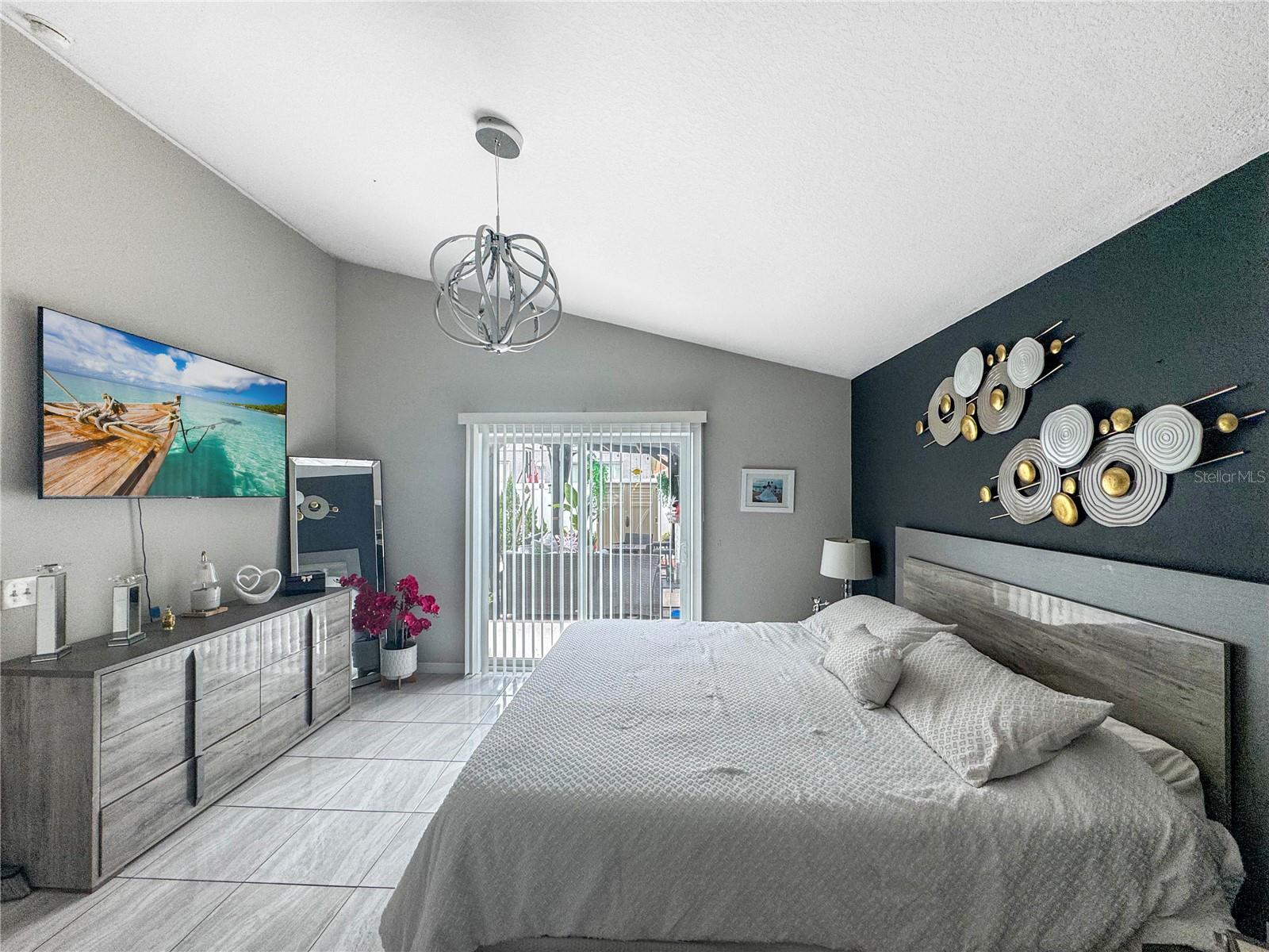 Image 11 of 19 For 2804 Shumard Street